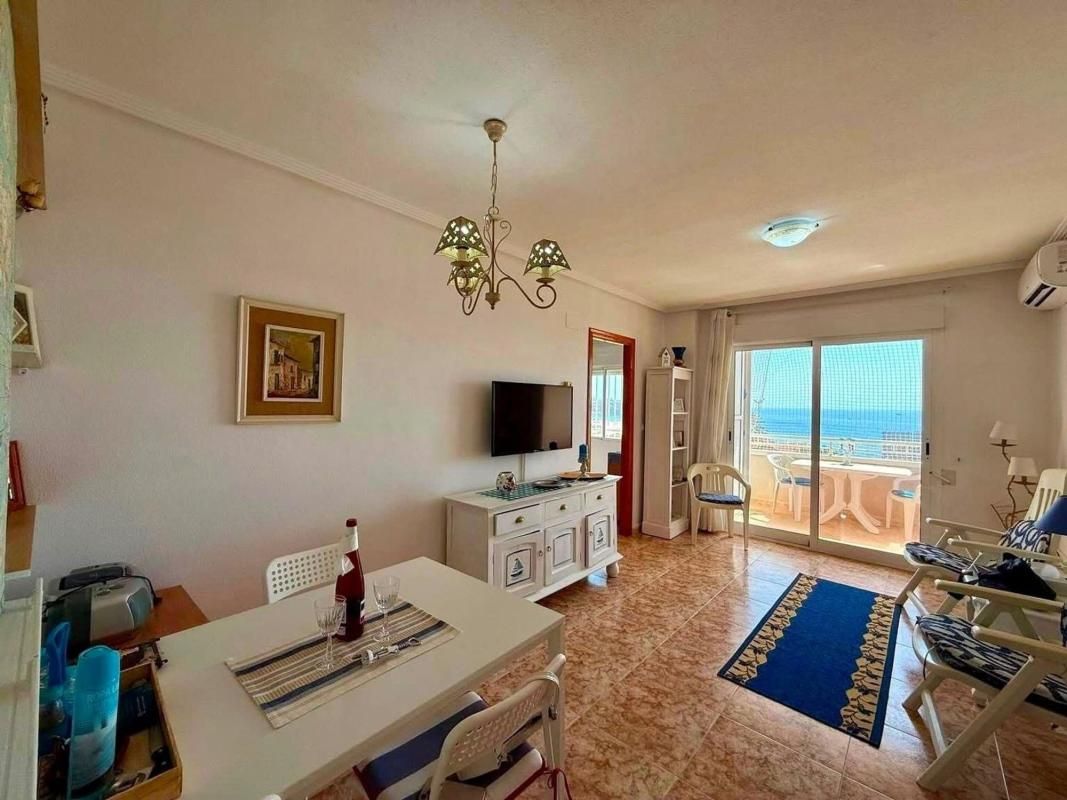 Apartamento 2 habitaciones 64m² en venta - Estacion de autob - foto 4
