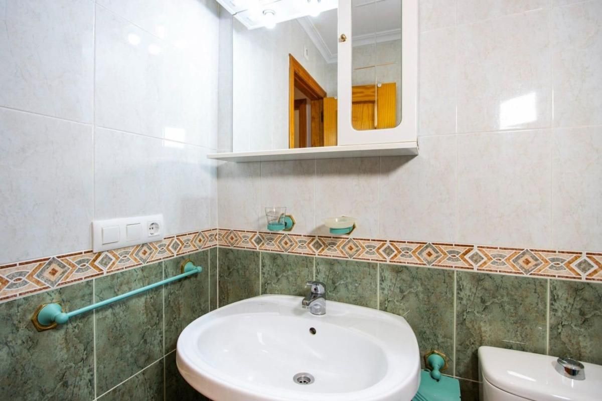 Apartamento 1 habitación 55m² en venta - Estacion de autobus - foto 15
