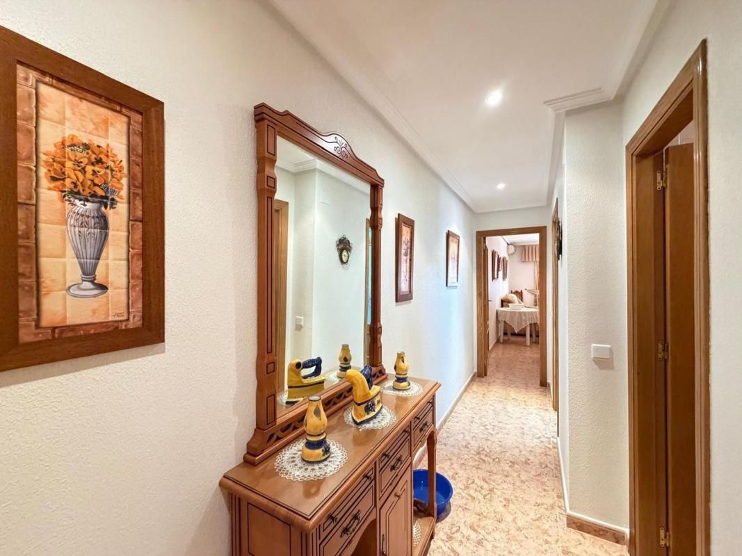 Apartamento 3 habitaciones 79m² en venta - Estacion de autob - foto 5