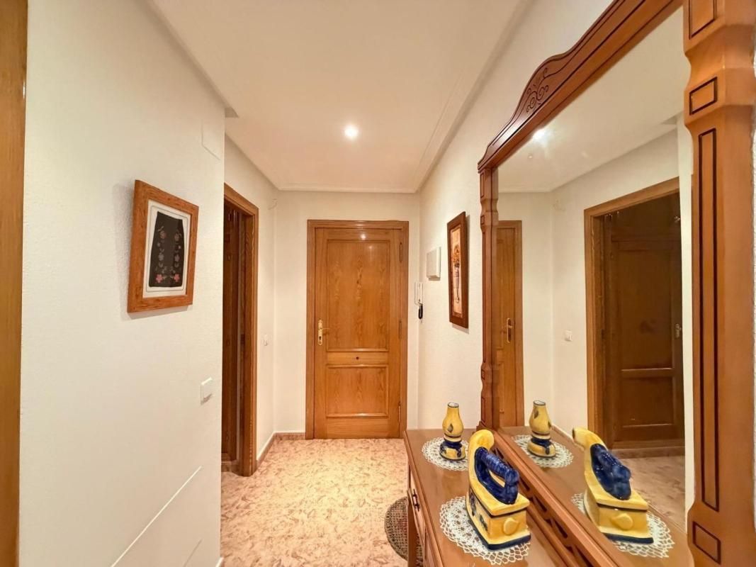 Apartamento 3 habitaciones 79m² en venta - Estacion de autob - foto 6