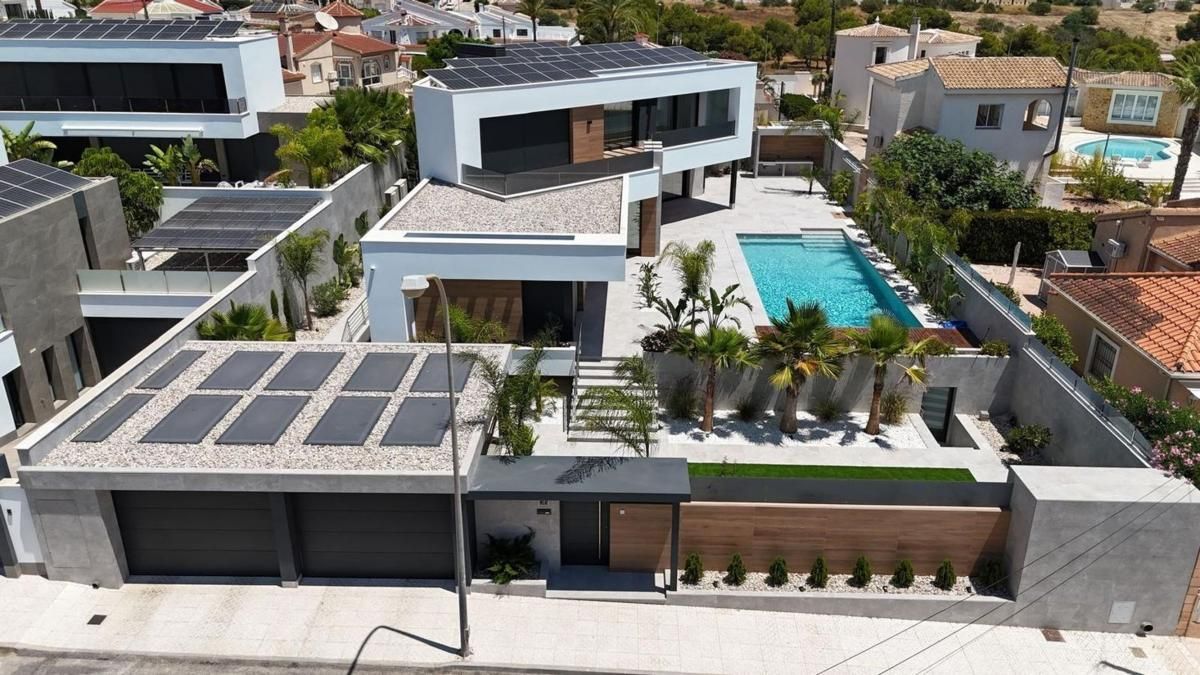 Casa 5 habitaciones 425m² en venta - Centro de la Ciudad Que - foto 2