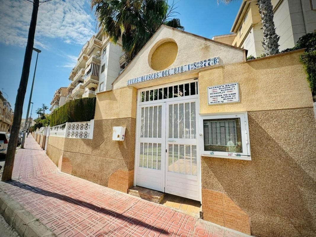Apartamento 2 habitaciones 55m² en venta - Estacion de autob - foto 13