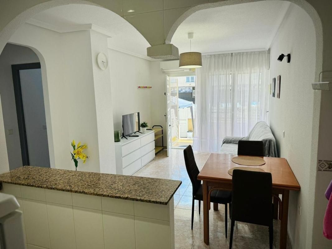 Apartamento 2 habitaciones 55m² en venta - Estacion de autob - foto 3