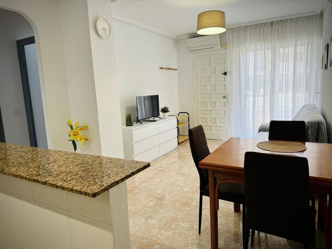 Apartamento 2 habitaciones 55m² en venta - Estacion de autob - foto 5
