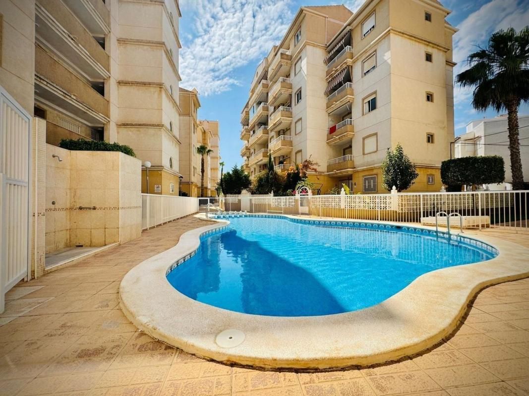 Apartamento 2 habitaciones 55m² en venta - Estacion de autob - foto 10