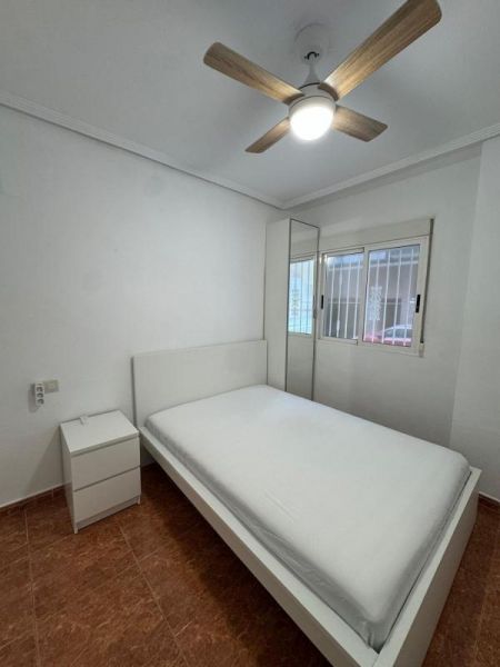 Apartamento 3 habitaciones 86m² en venta - Estacion de autob - foto 3