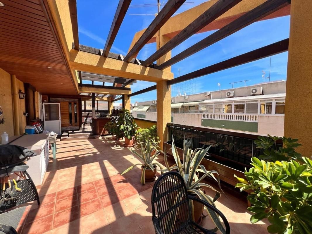 Apartamento 2 habitaciones 149m² en venta - Estacion de auto - foto 3