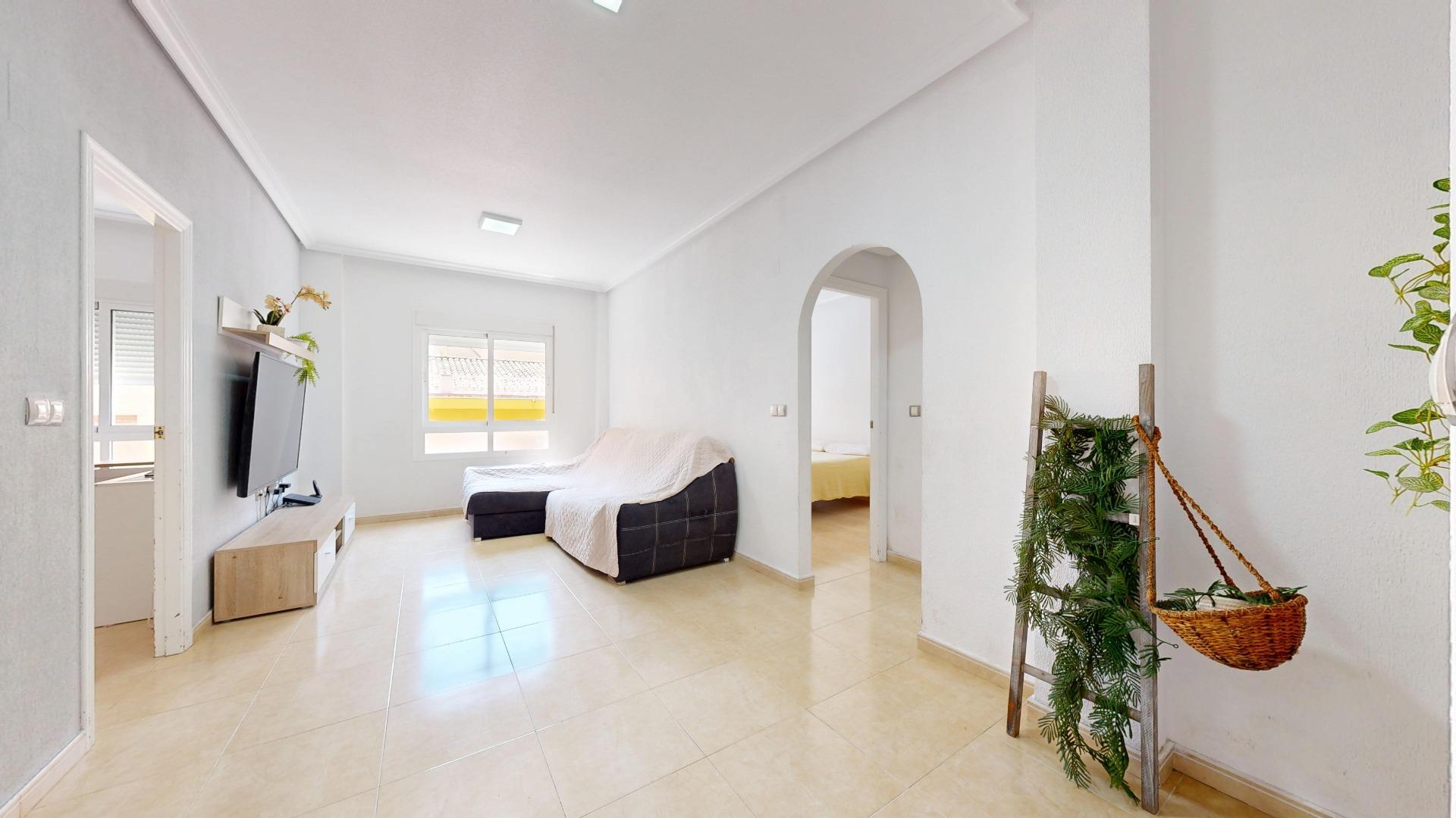 Planta baja de 3 dormitorios con piscina comunitaria y aire  - foto 13