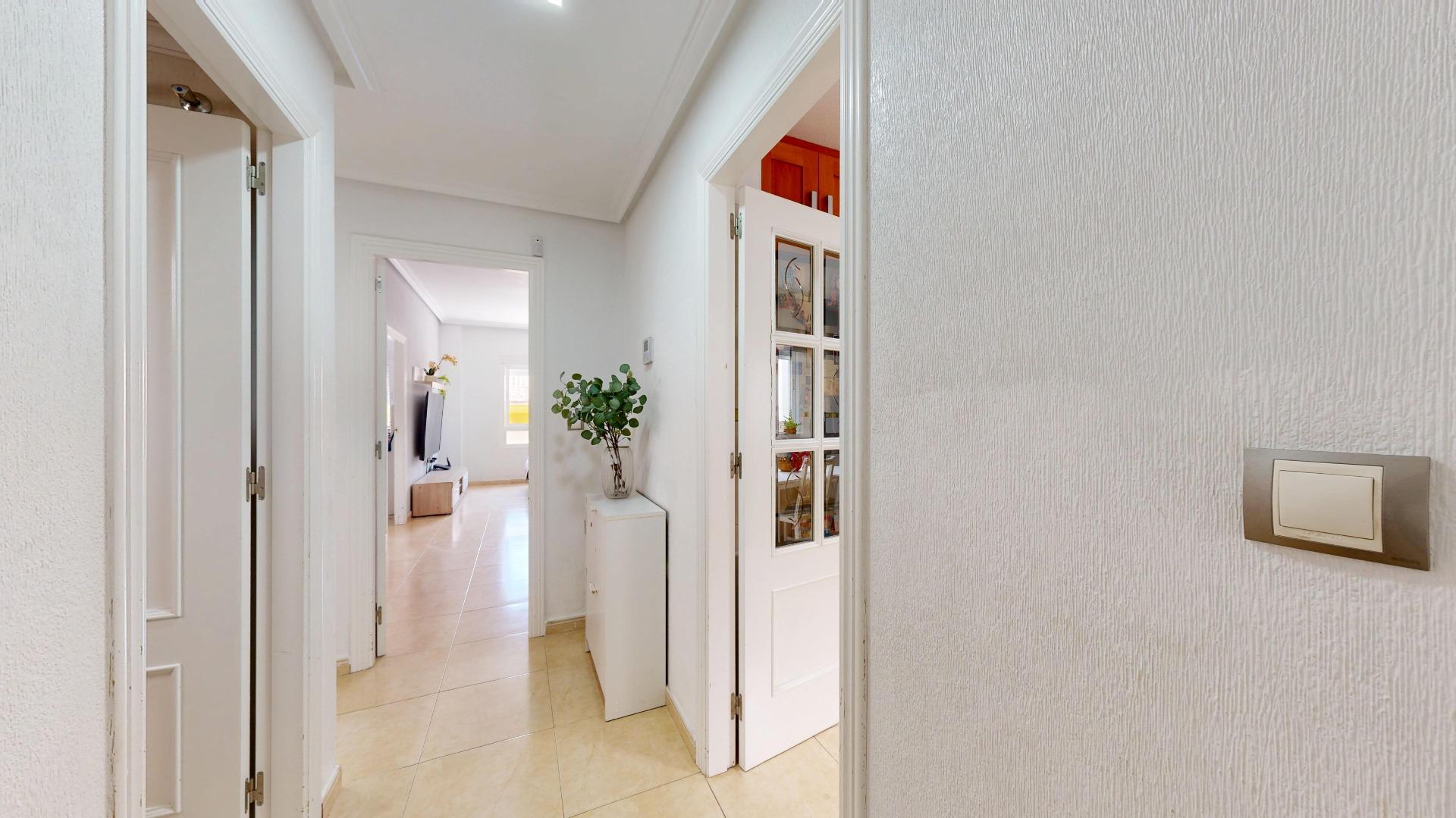 Planta baja de 3 dormitorios con piscina comunitaria y aire  - foto 30