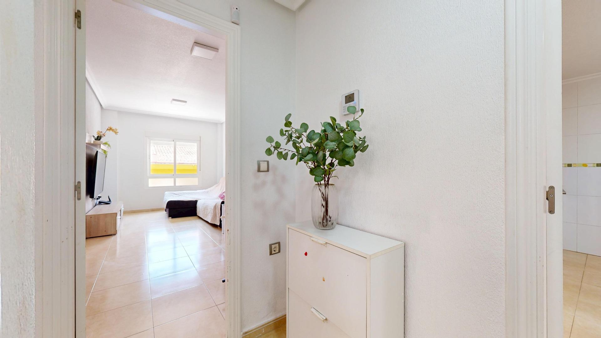 Planta baja de 3 dormitorios con piscina comunitaria y aire  - foto 31