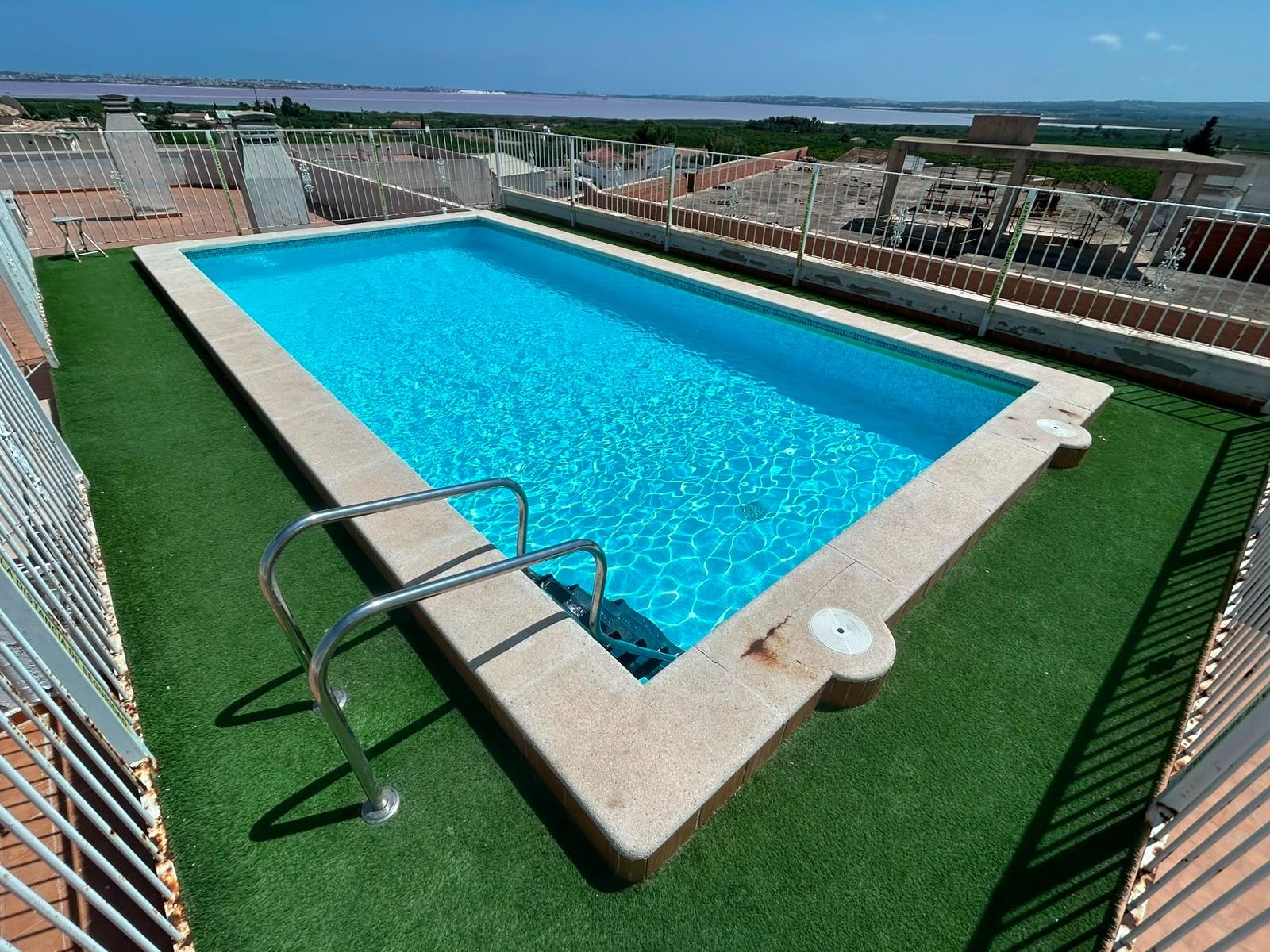 Planta baja de 3 dormitorios con piscina comunitaria y aire  - foto 41