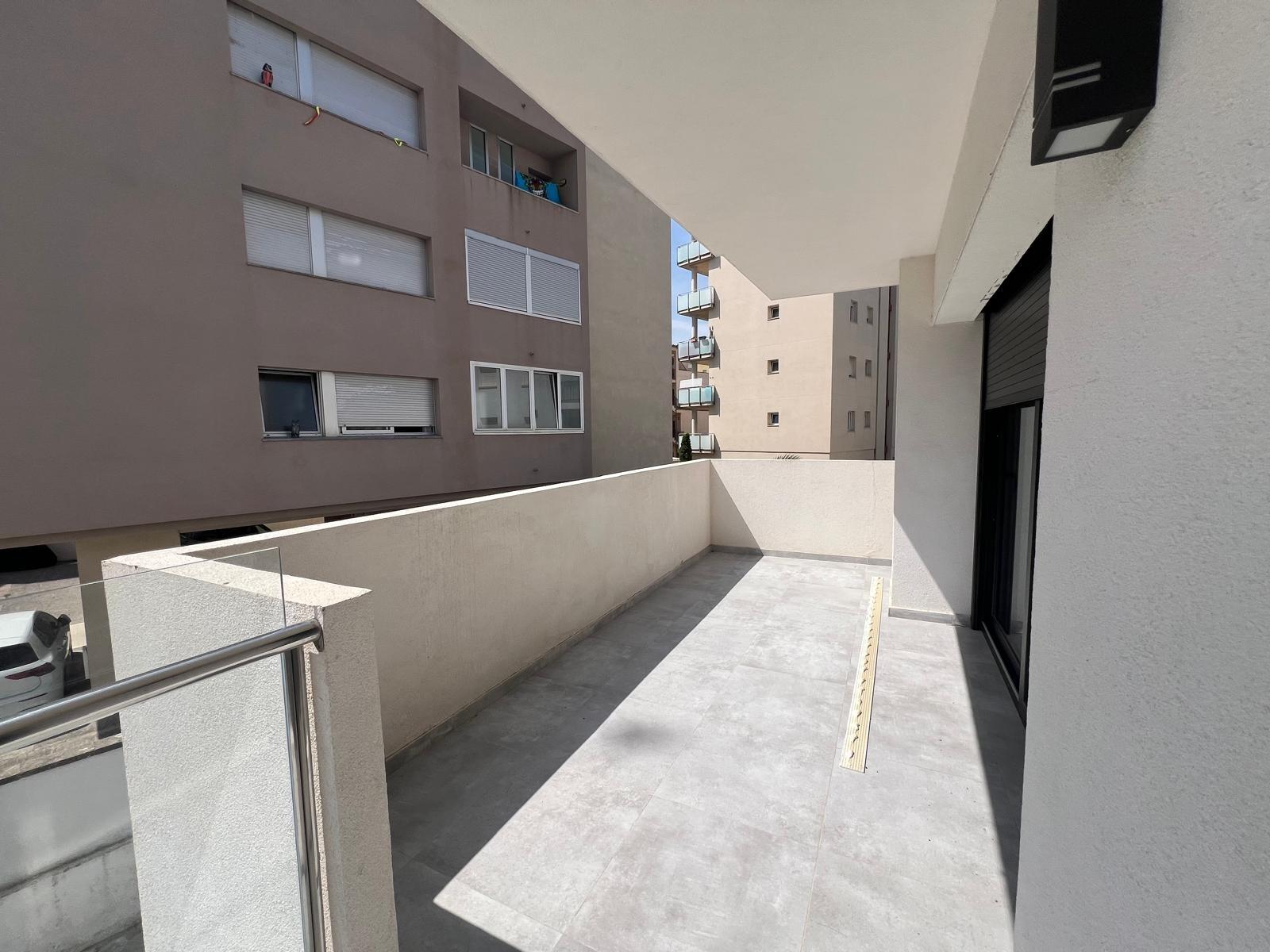 Apartamento moderno con gran terraza en Santa Margarita - foto 27