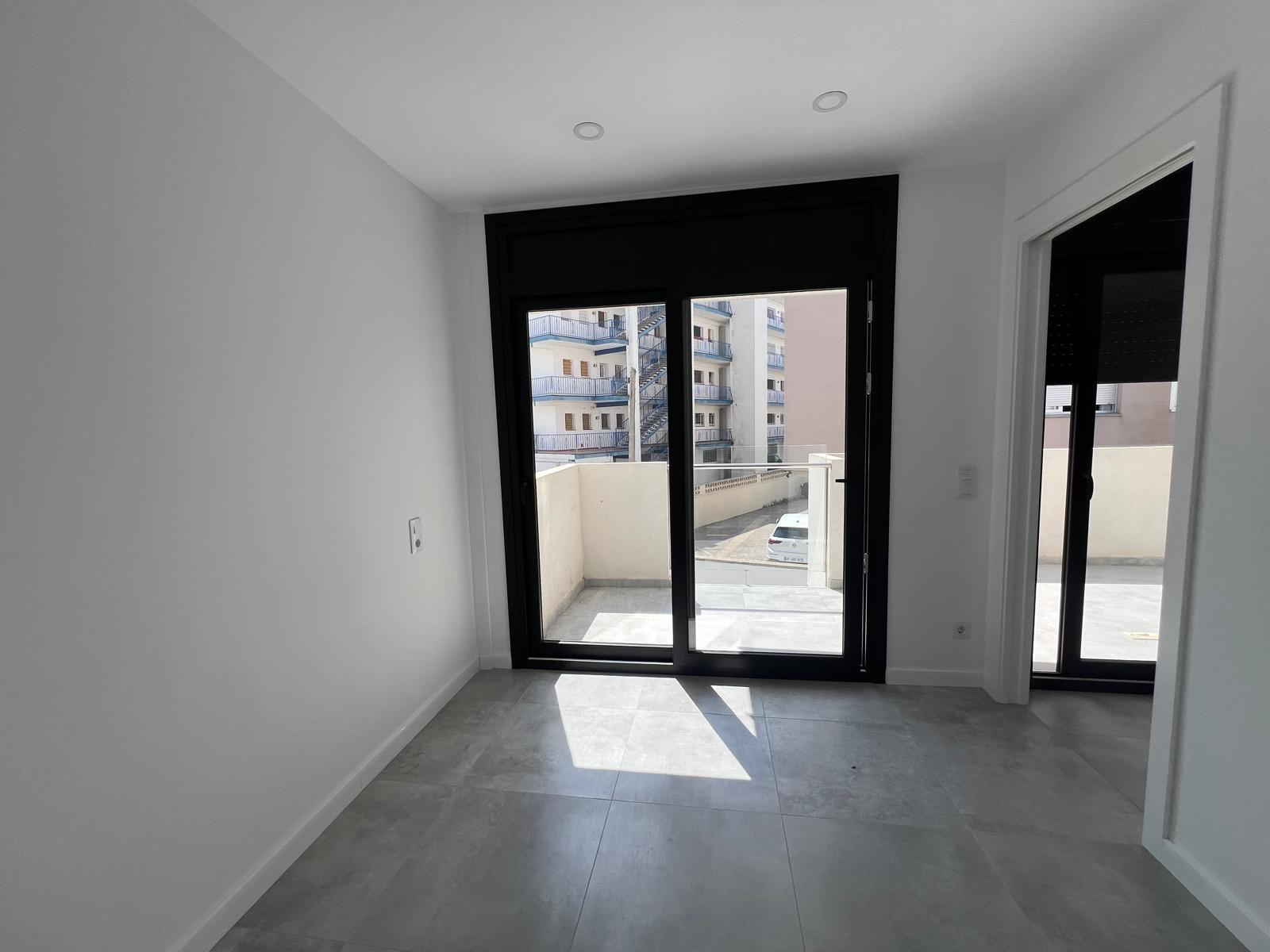 Apartamento moderno con gran terraza en Santa Margarita - foto 30