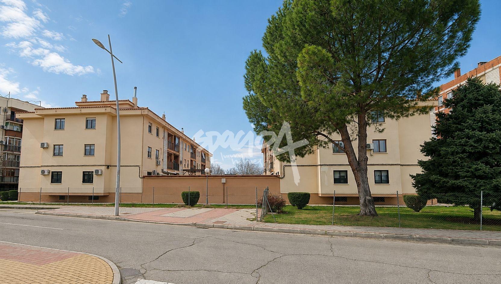Piso en venta con piscina comunitaria en Ciempozuelos - foto 22