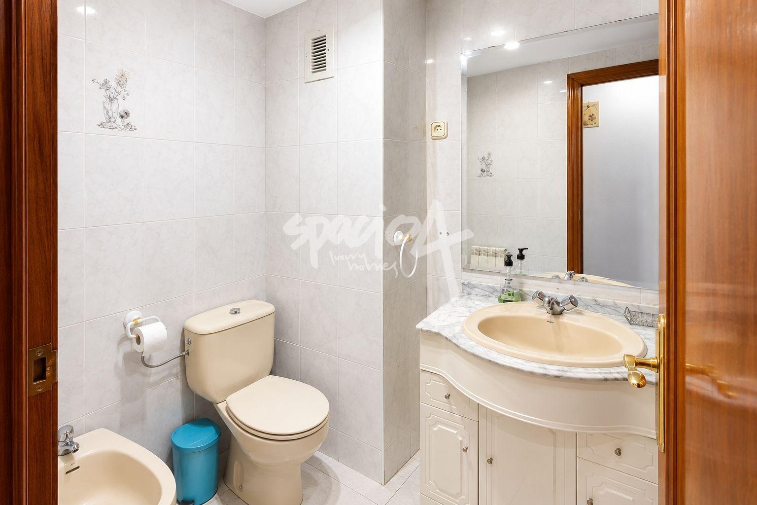 Piso en venta con piscina comunitaria en Ciempozuelos - foto 10