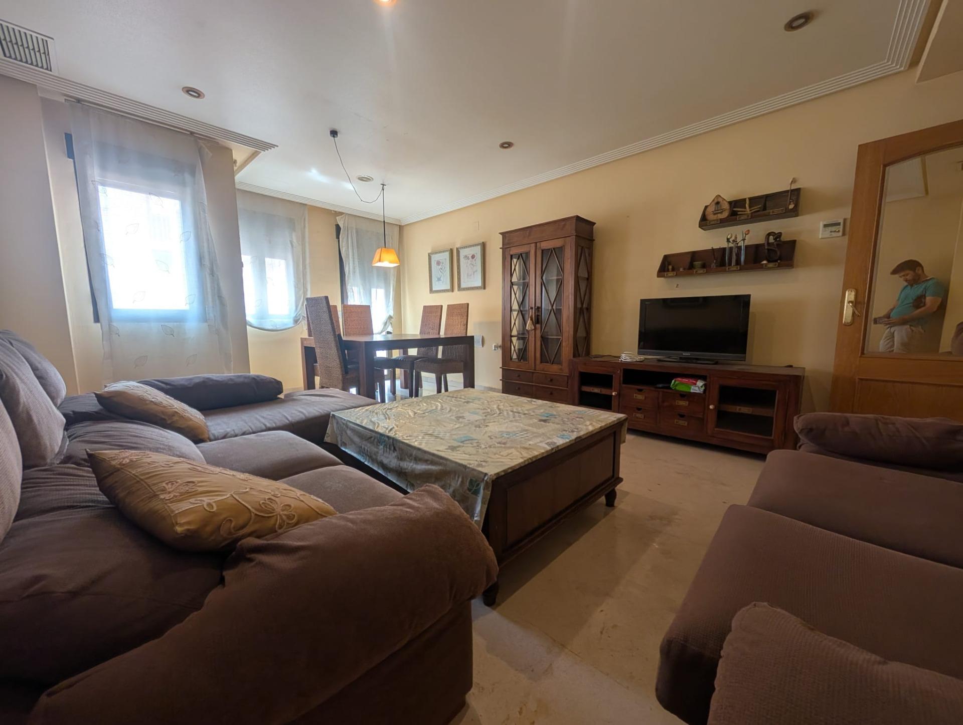 ¡Tu VIVIENDA CON 4 DORMITORIOS en el corazón de Elche! - foto 3