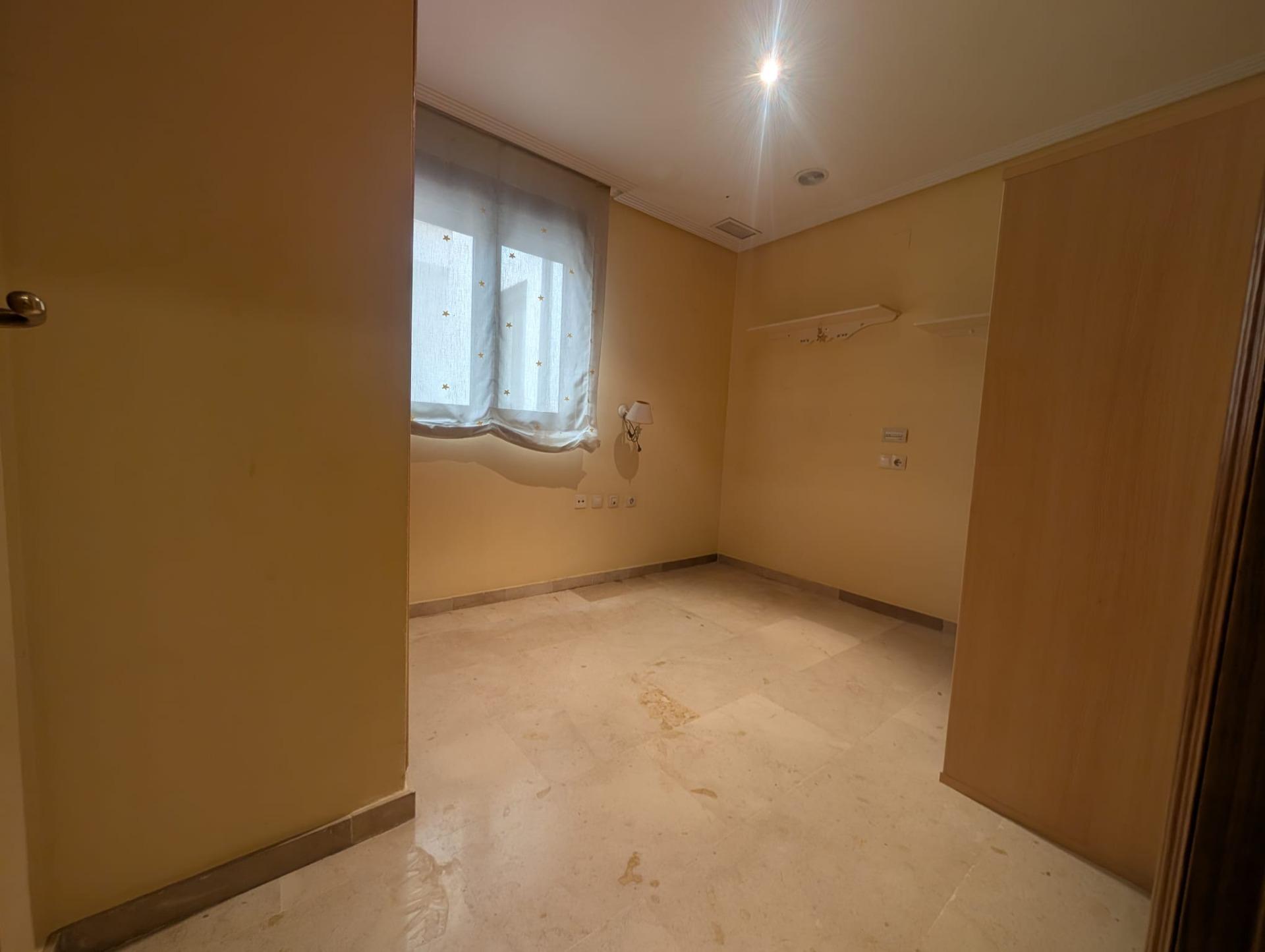 ¡Tu VIVIENDA CON 4 DORMITORIOS en el corazón de Elche! - foto 28