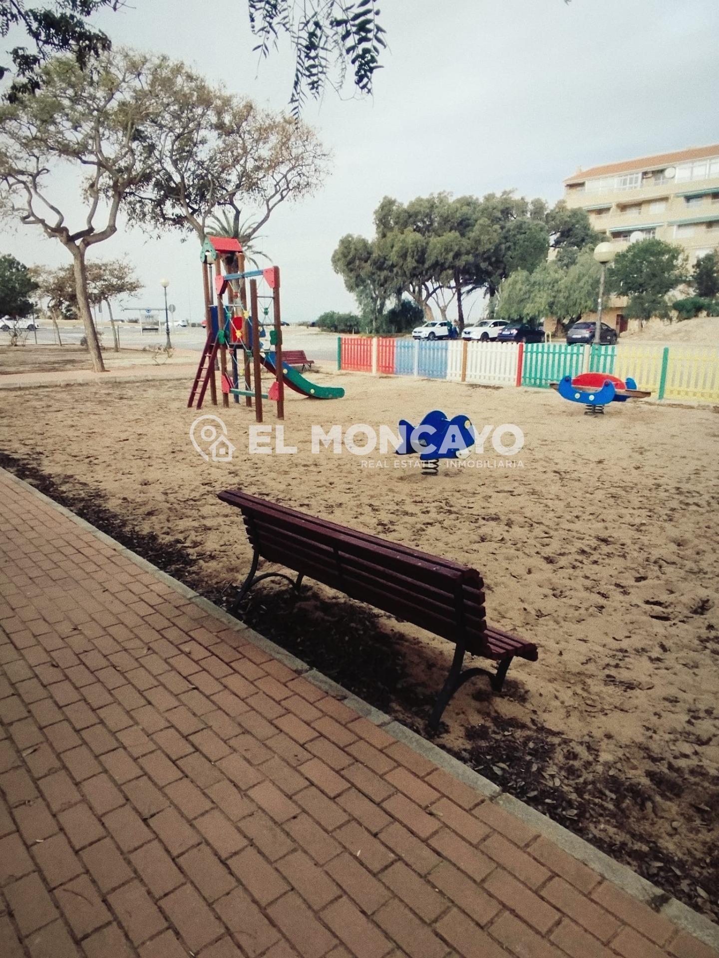 Maravilloso apartamento con vistas al mar en Guardamar del S - foto 33