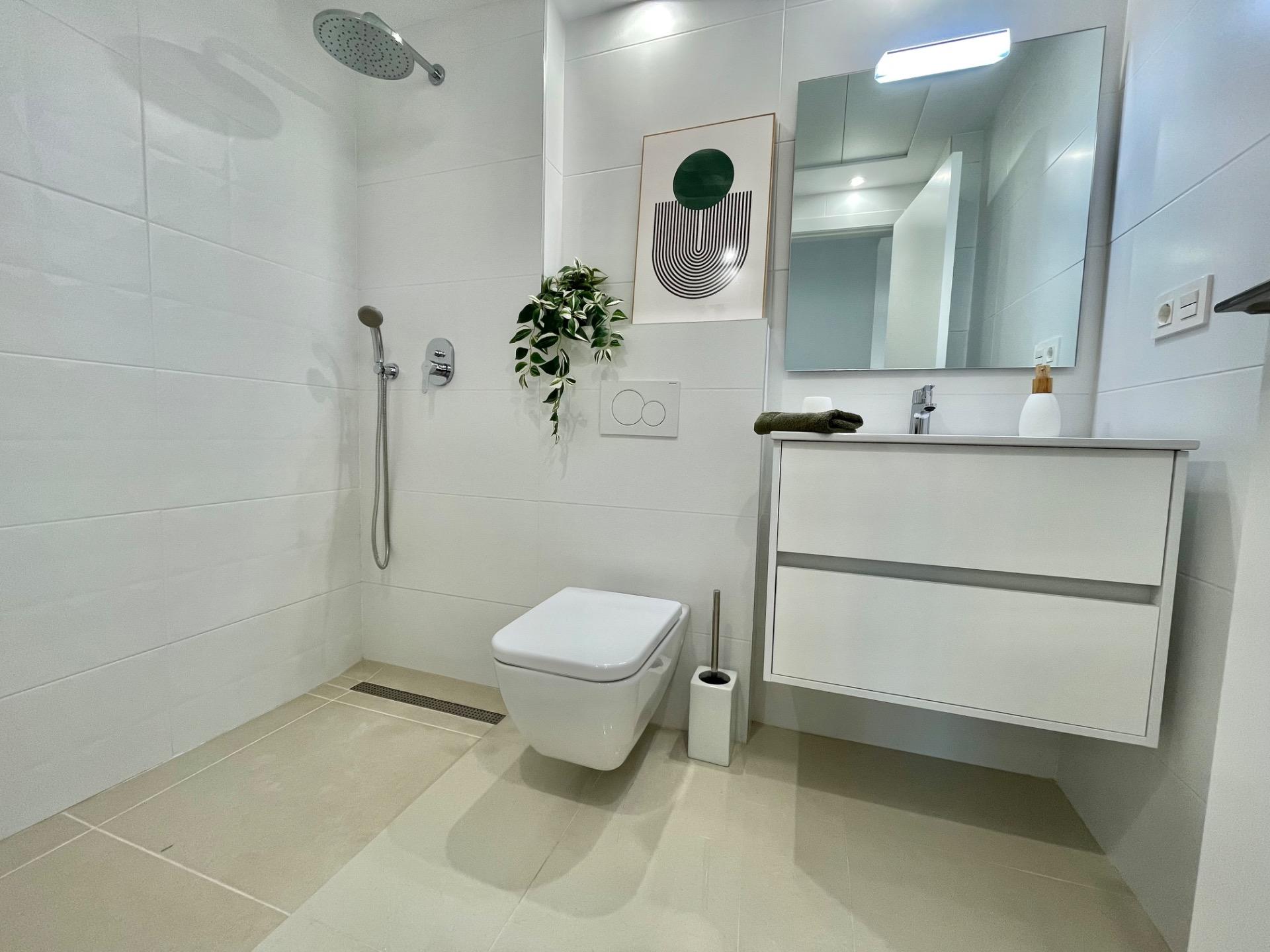 Planta baja 4 habitaciones 115m² en venta - Playa Levante - foto 11