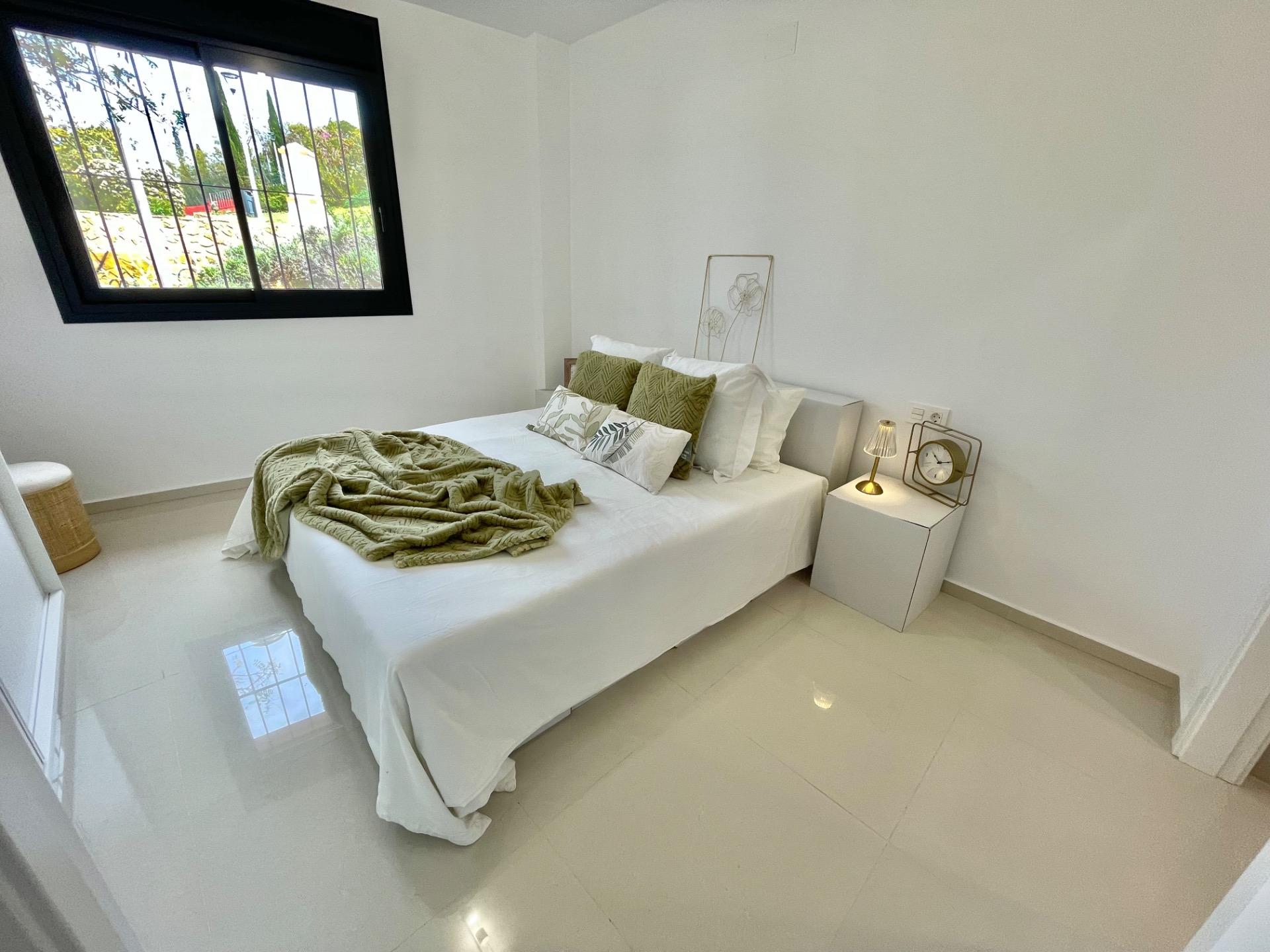 Planta baja 4 habitaciones 115m² en venta - Playa Levante - foto 13