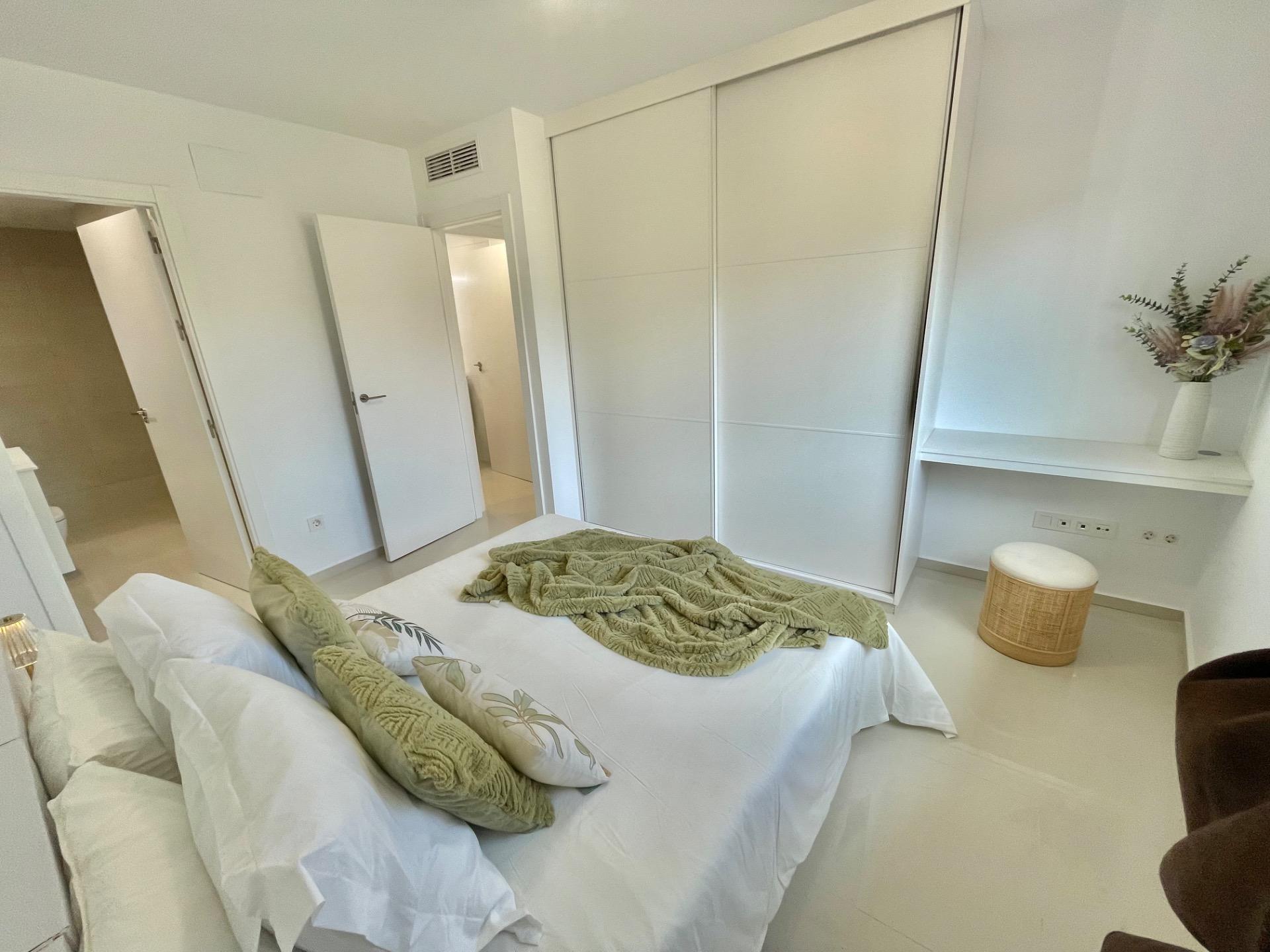 Planta baja 4 habitaciones 115m² en venta - Playa Levante - foto 14