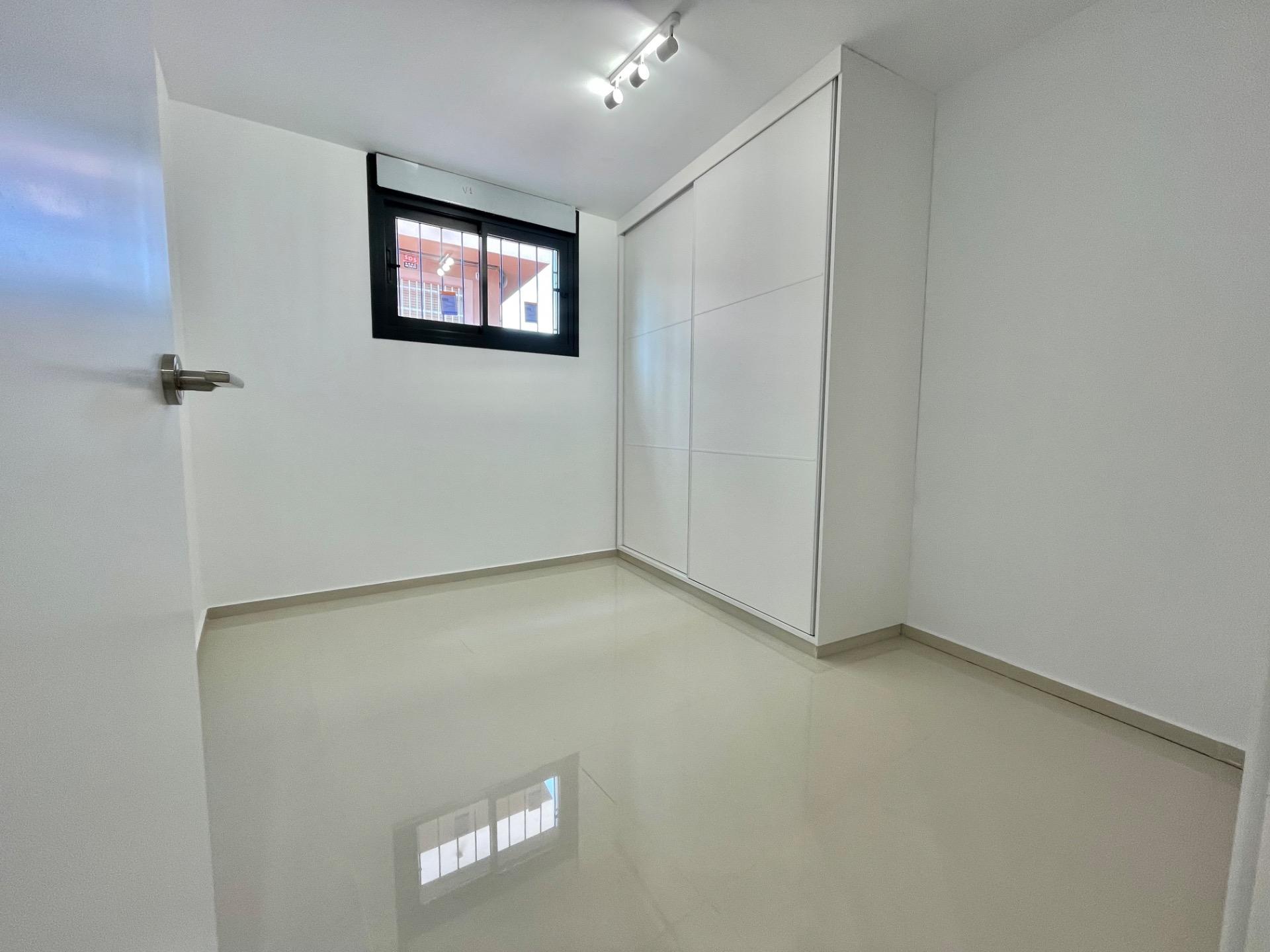 Planta baja 4 habitaciones 115m² en venta - Playa Levante - foto 23
