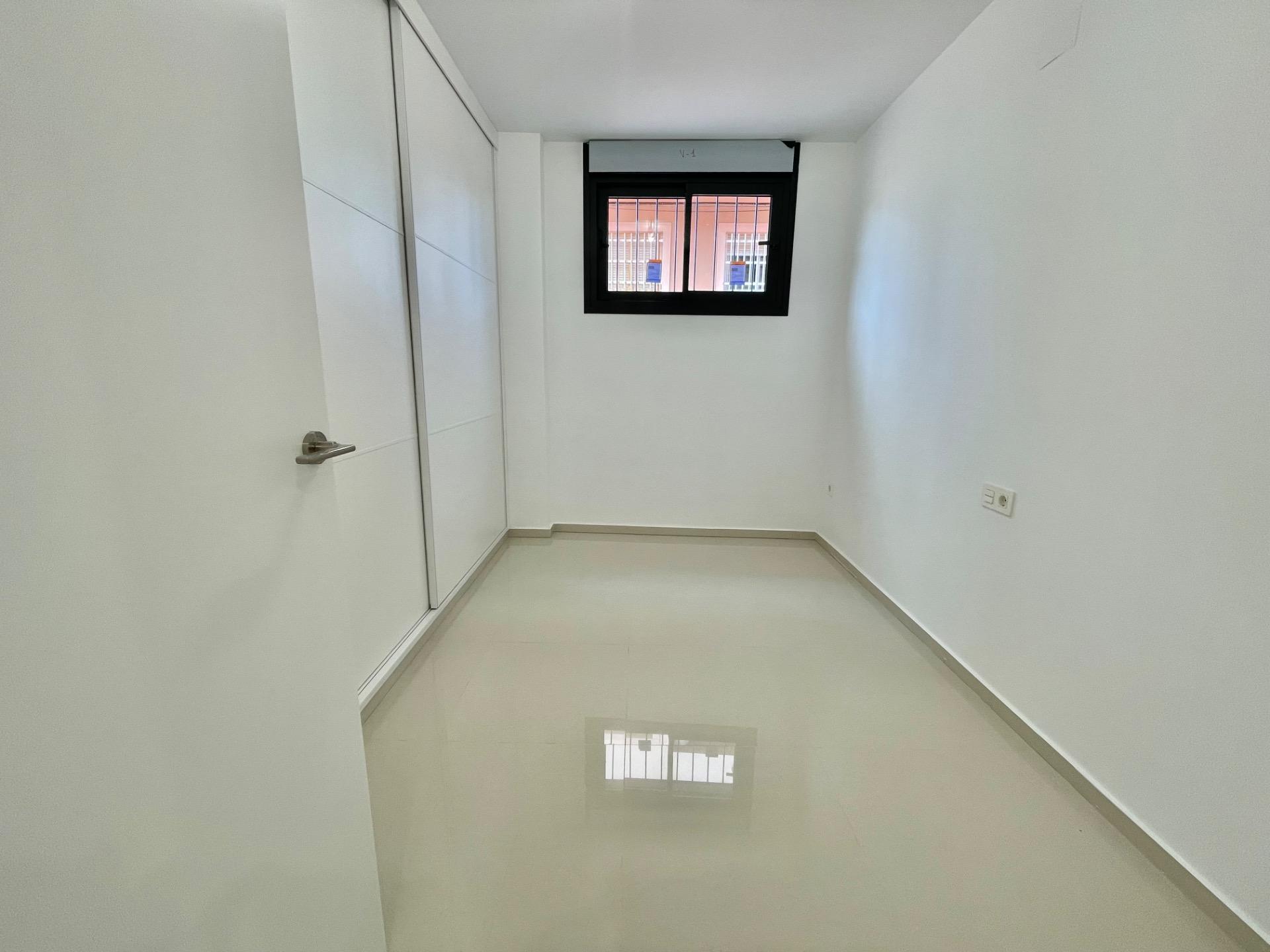 Planta baja 4 habitaciones 115m² en venta - Playa Levante - foto 24