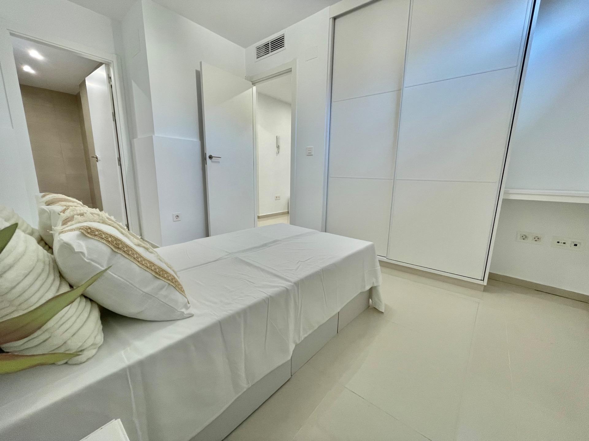 Planta baja 4 habitaciones 115m² en venta - Playa Levante - foto 27