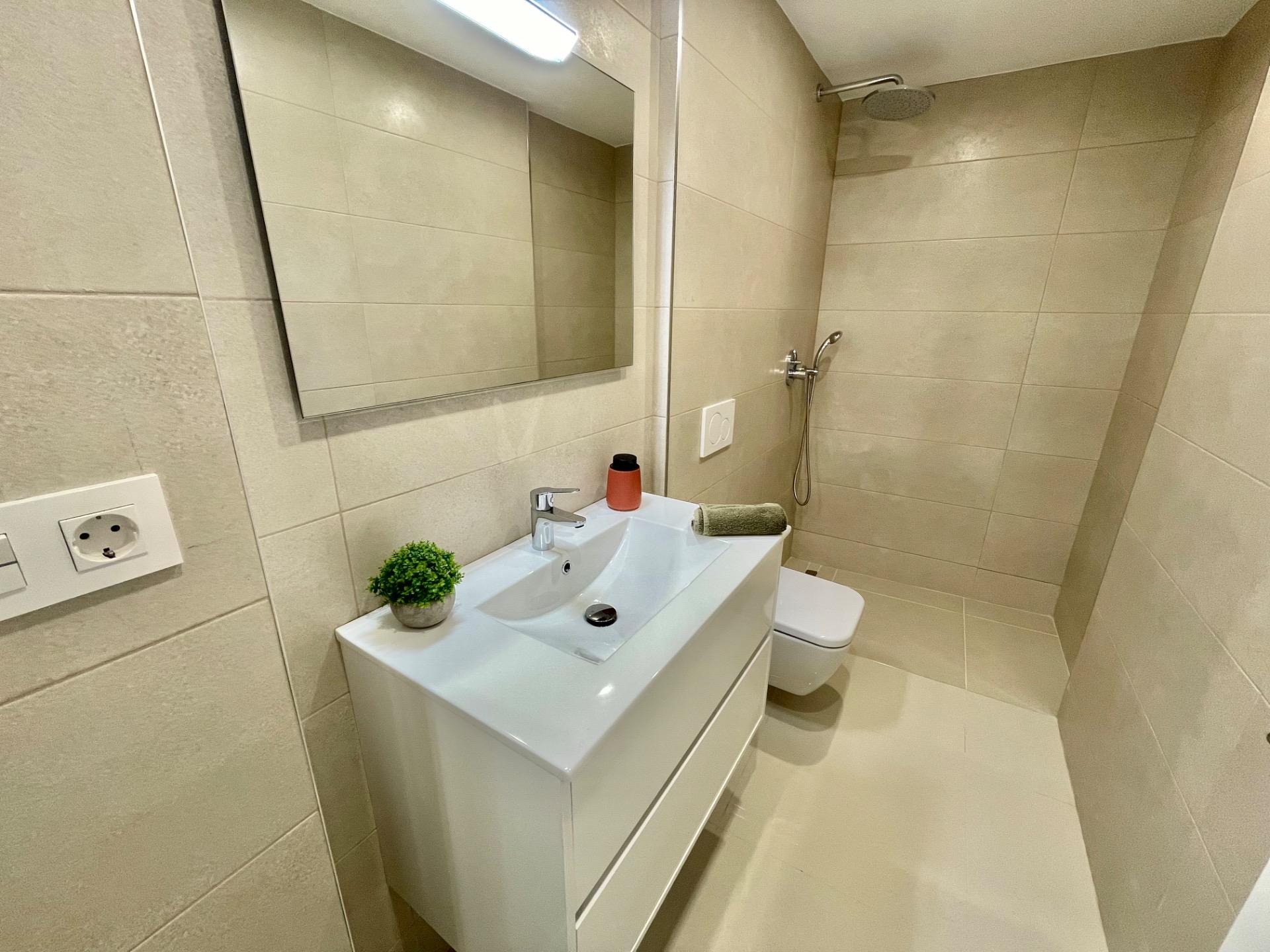 Planta baja 4 habitaciones 115m² en venta - Playa Levante - foto 29