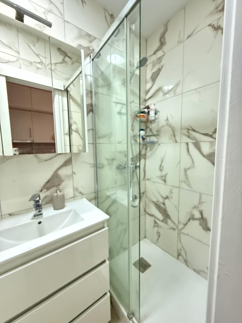 Acogedor Estudio Reformado en Playa del Cura, Torrevieja - foto 14