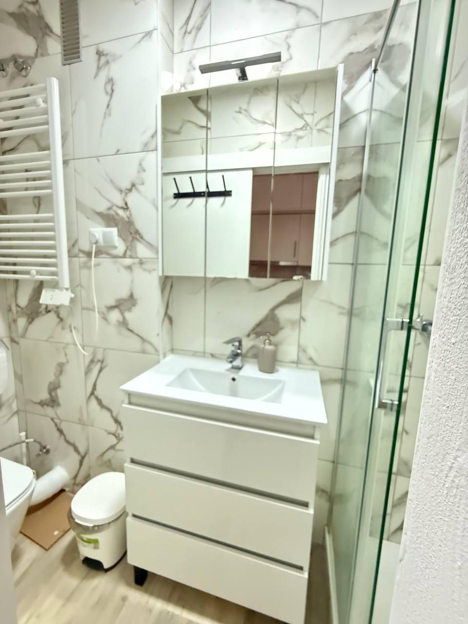 Acogedor Estudio Reformado en Playa del Cura, Torrevieja - foto 5
