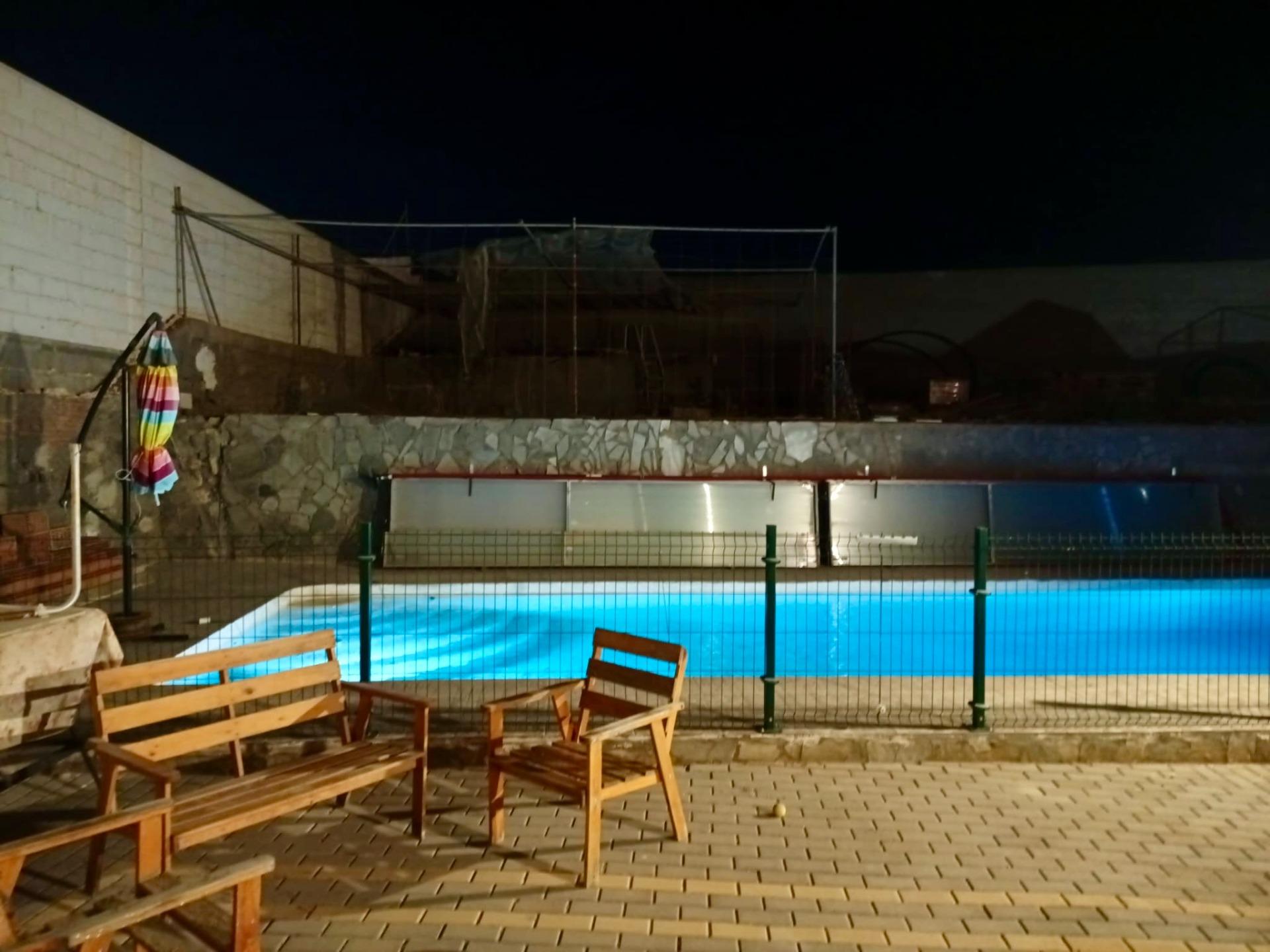 Exclusivo chalet independiente con piscina y gran parcela ur - foto 5
