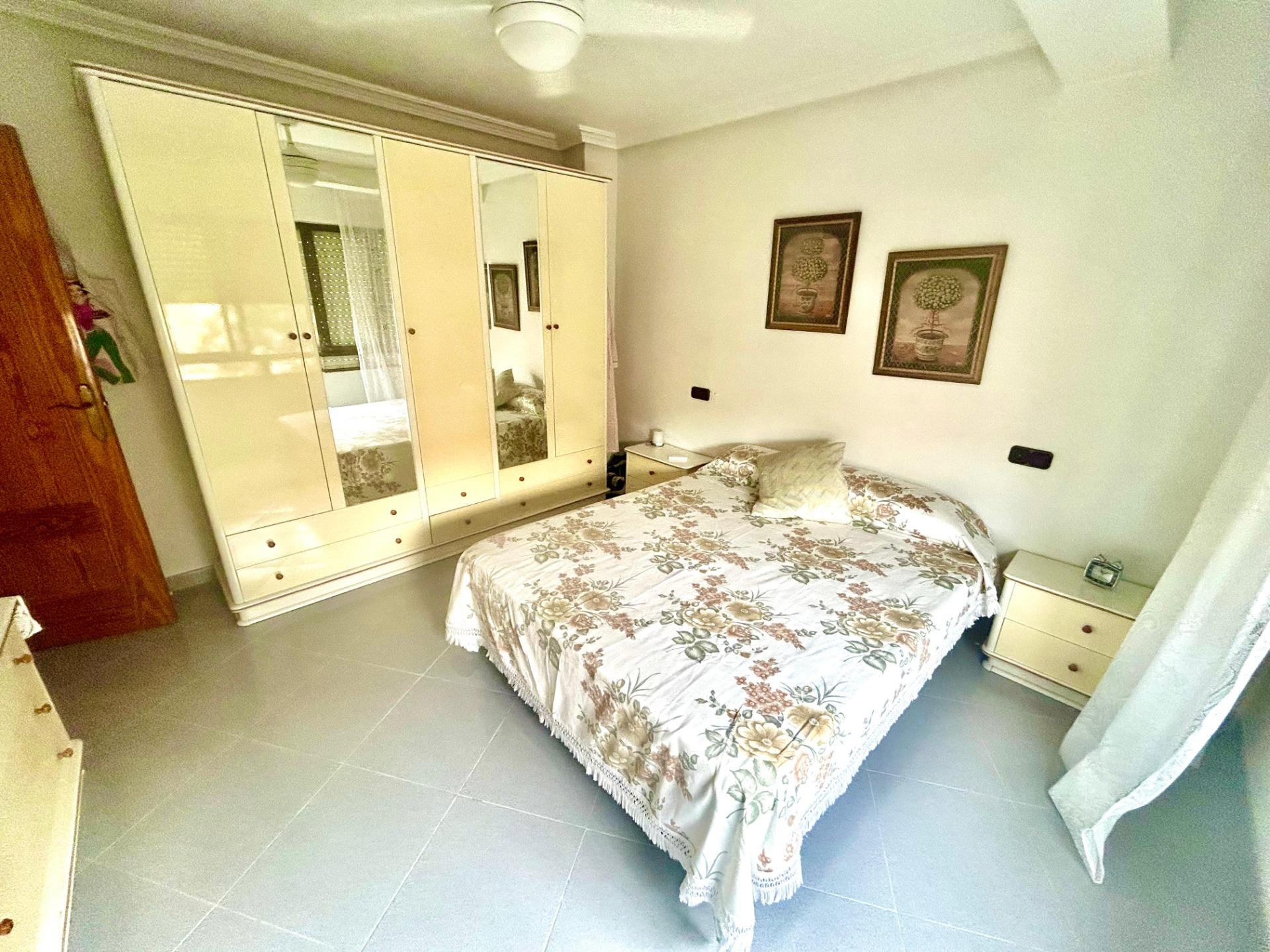 Piso  en Águilas a 700 metros de la playa, con vistas abiert - foto 16