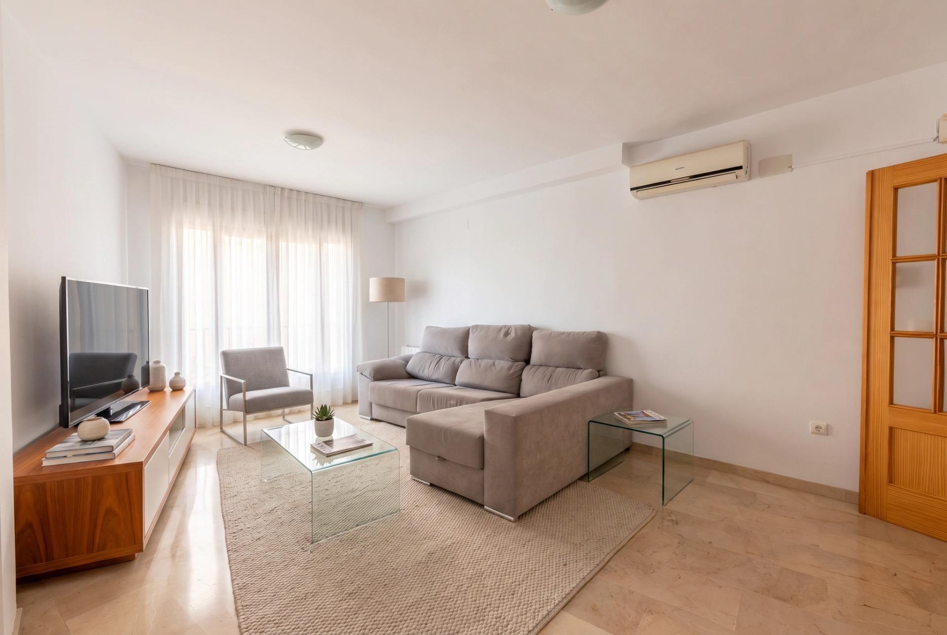 ESPECTACULAR TRIPLEX CON GARAJE Y TRASTERO EN MONACHIL