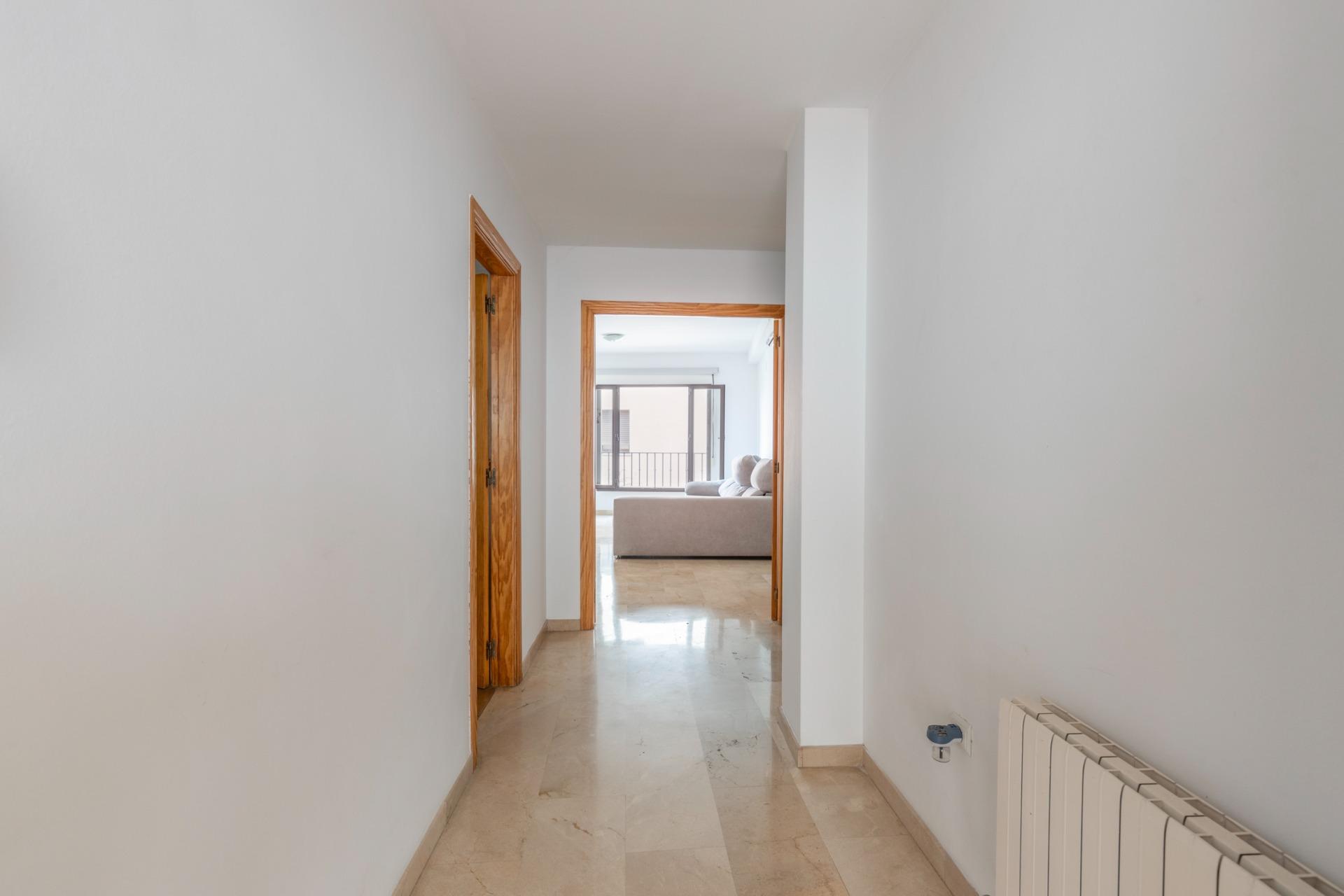 ESPECTACULAR TRIPLEX CON GARAJE Y TRASTERO EN MONACHIL - foto 12