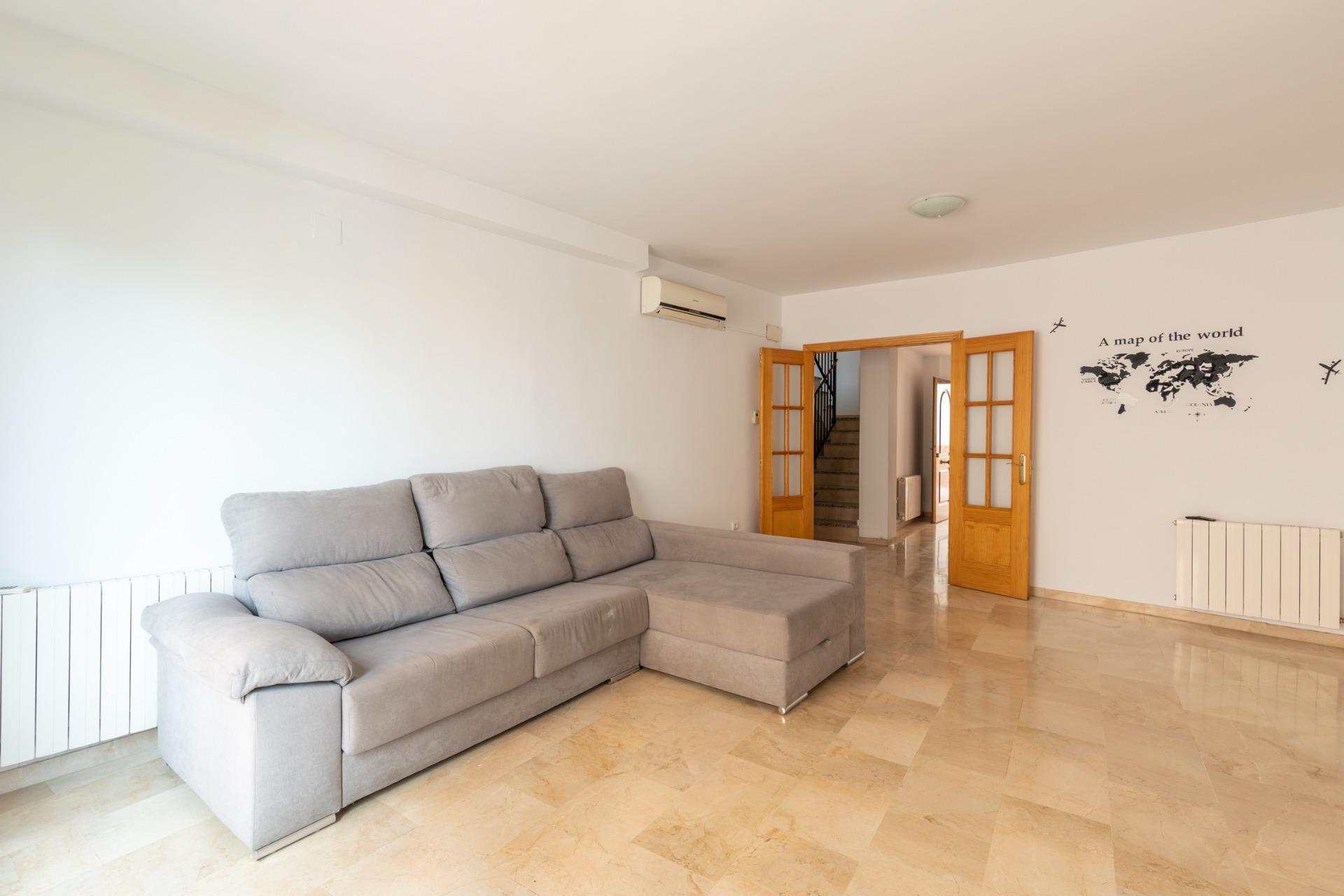 ESPECTACULAR TRIPLEX CON GARAJE Y TRASTERO EN MONACHIL - foto 6