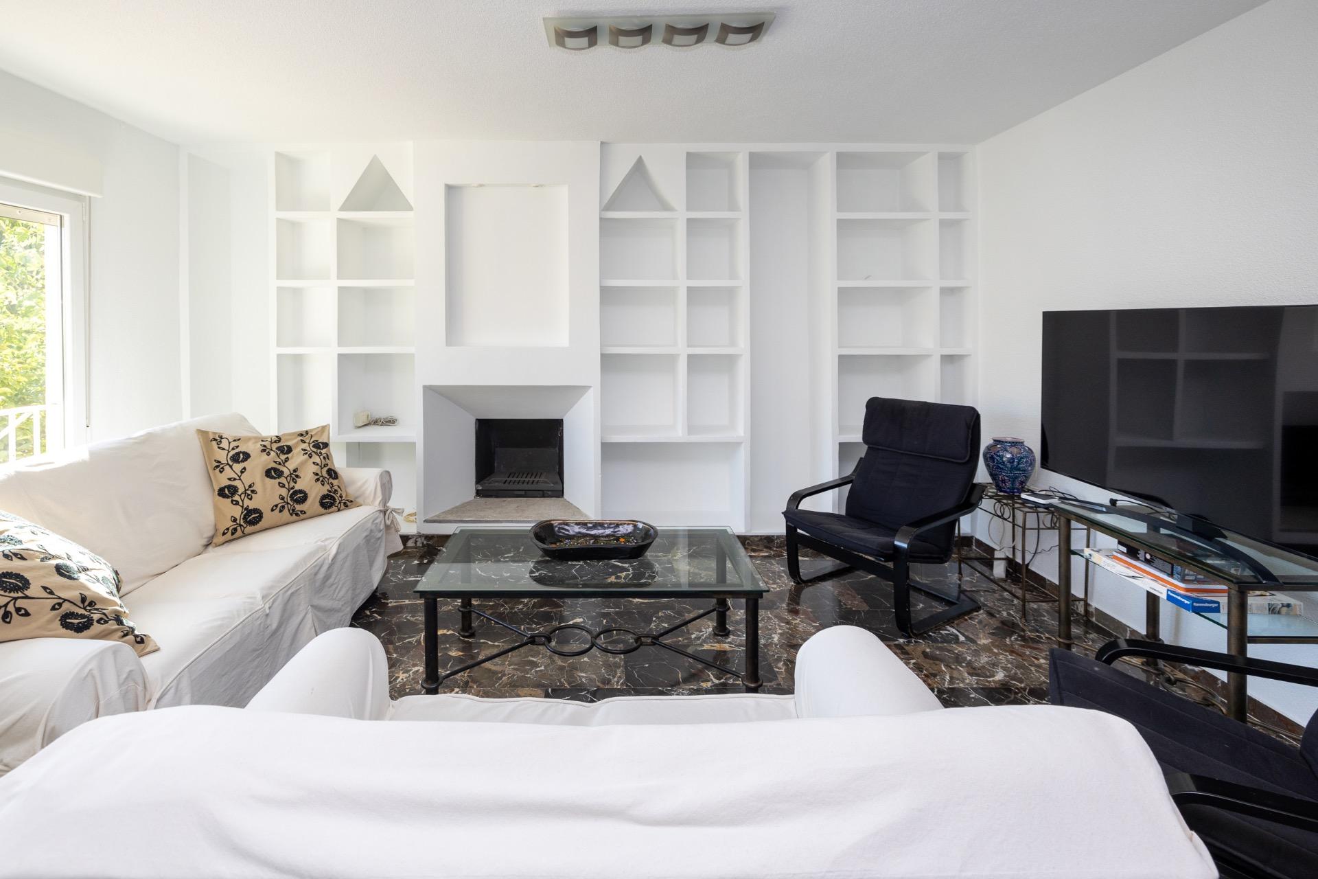 Fantástica vivienda en Loma Linda, vistas panorámicas y zona - foto 16