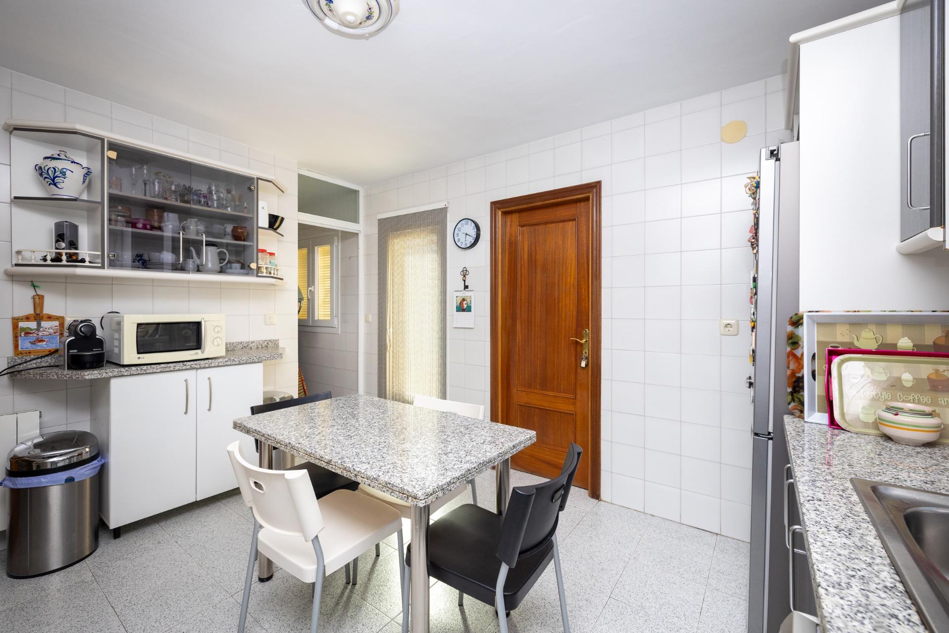 Fantástica vivienda en Loma Linda, vistas panorámicas y zona - foto 20