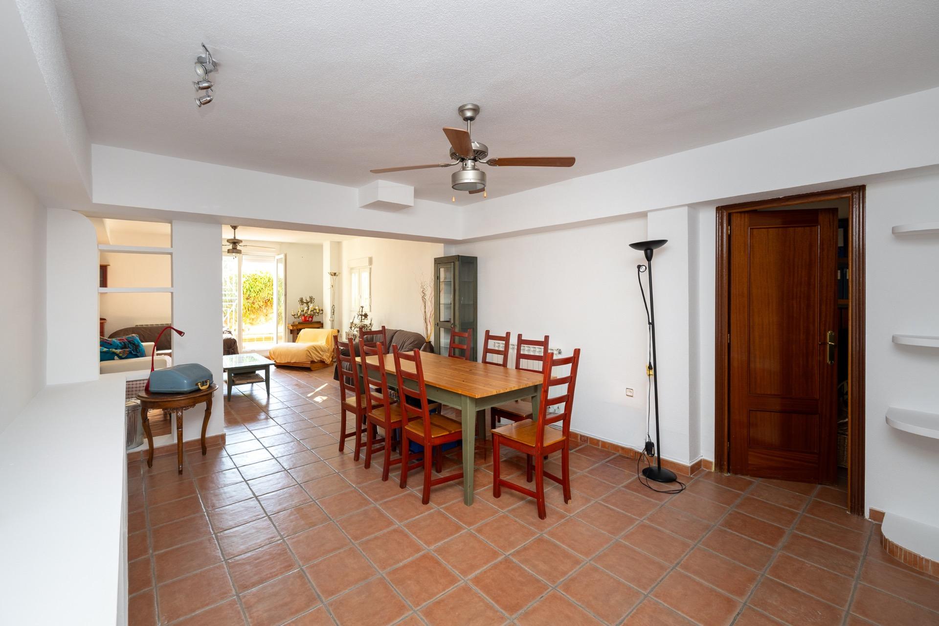 Fantástica vivienda en Loma Linda, vistas panorámicas y zona - foto 36