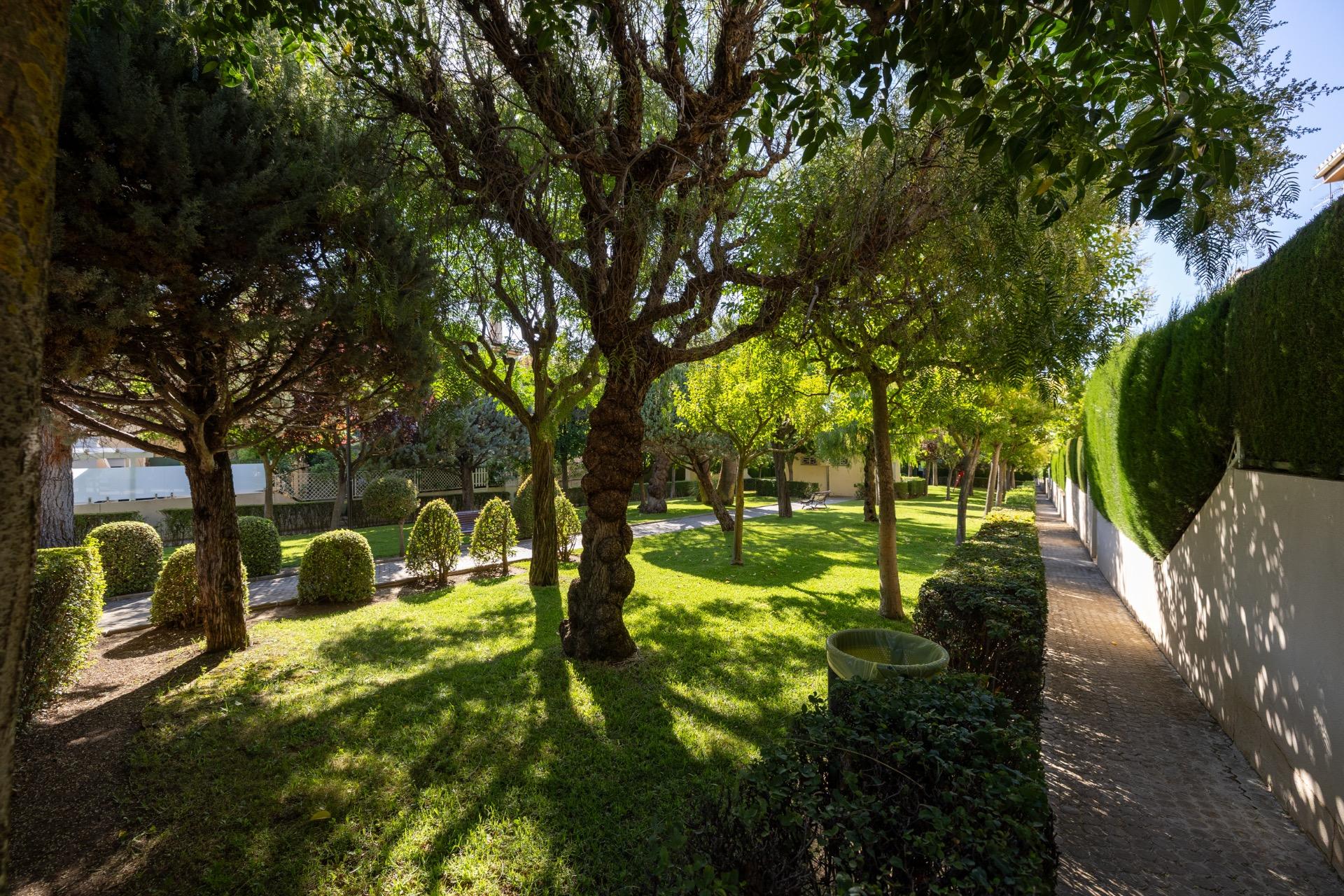 Fantástica vivienda en Loma Linda, vistas panorámicas y zona - foto 49