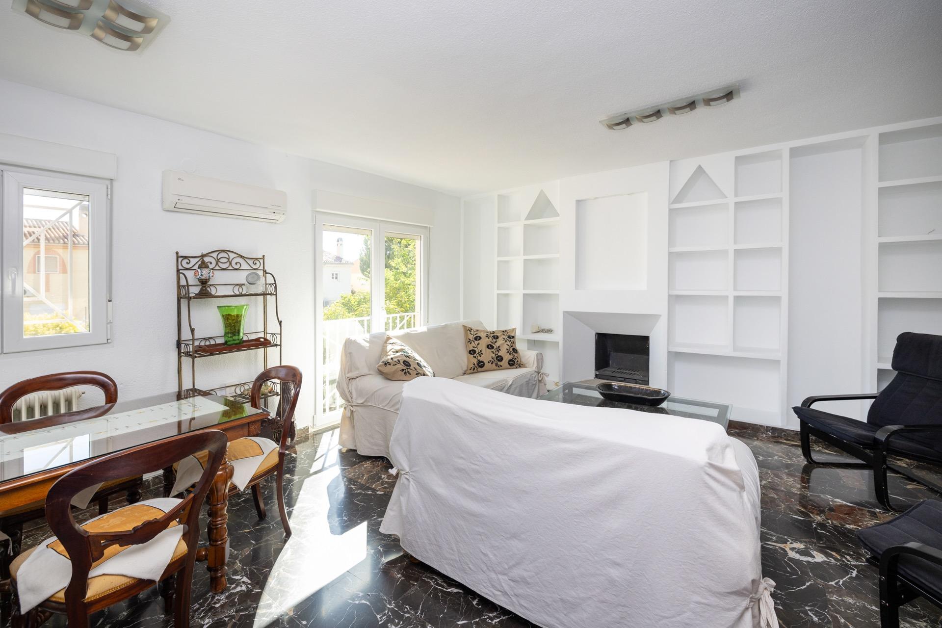 Fantástica vivienda en Loma Linda, vistas panorámicas y zona - foto 9