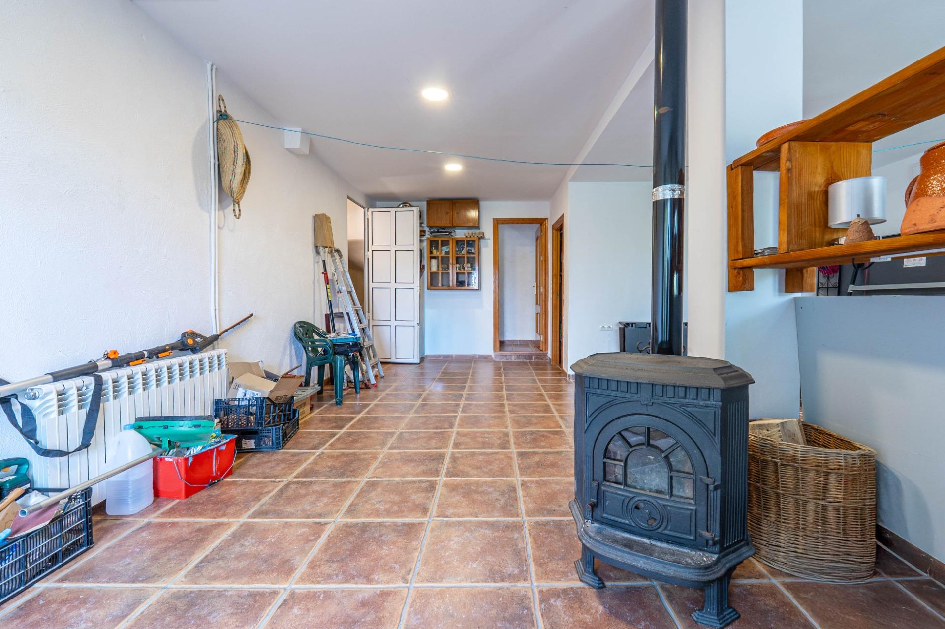 Precioso chalet independiente con piscina en cumbres verdes - foto 47