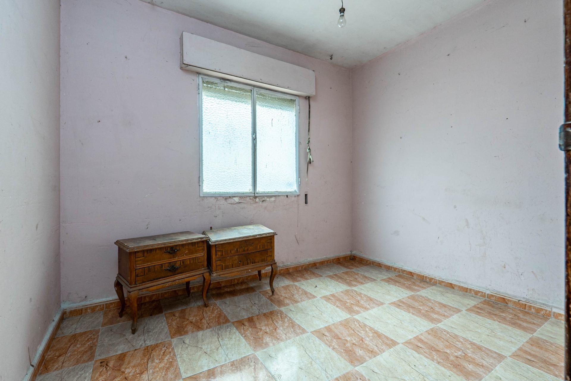 SE VENDE CASA CON UNA PARCELA DE 461 m2 (EN EL CENTRO DE LOS - foto 12
