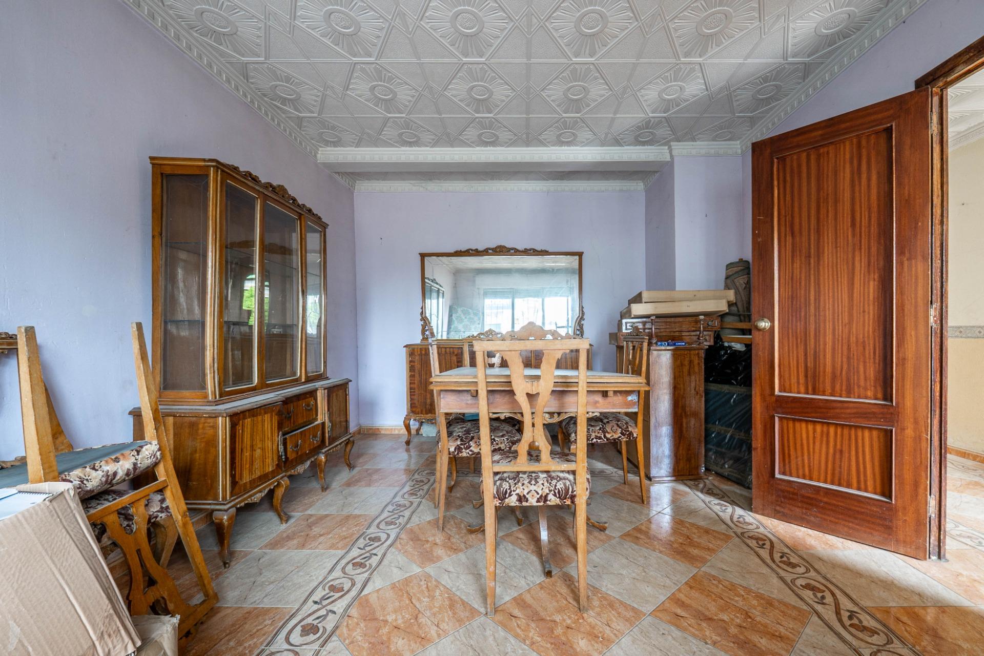 SE VENDE CASA CON UNA PARCELA DE 461 m2 (EN EL CENTRO DE LOS - foto 8