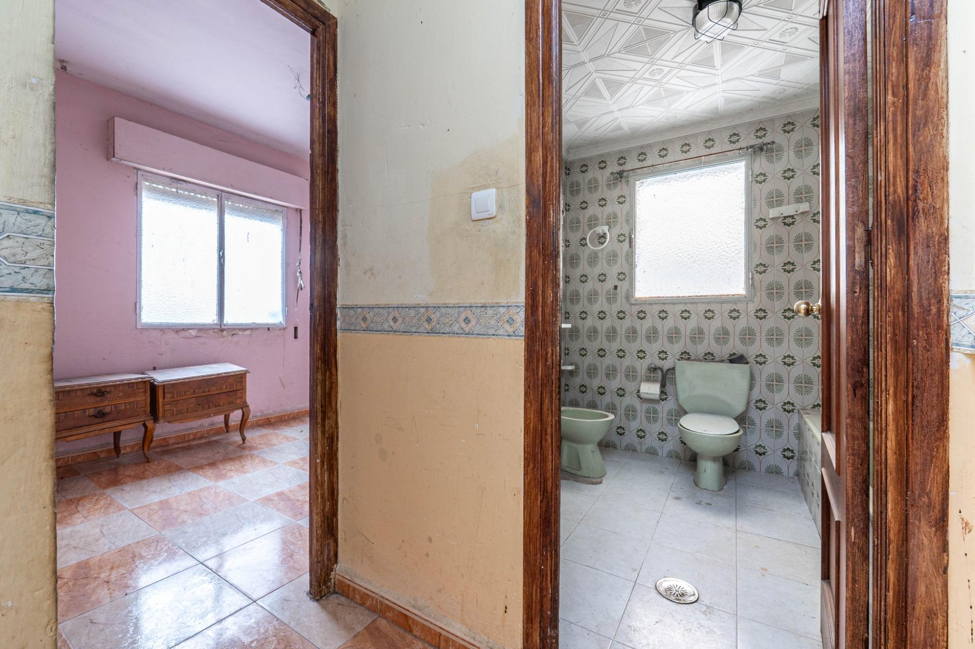 SE VENDE CASA CON UNA PARCELA DE 461 m2 (EN EL CENTRO DE LOS - foto 10