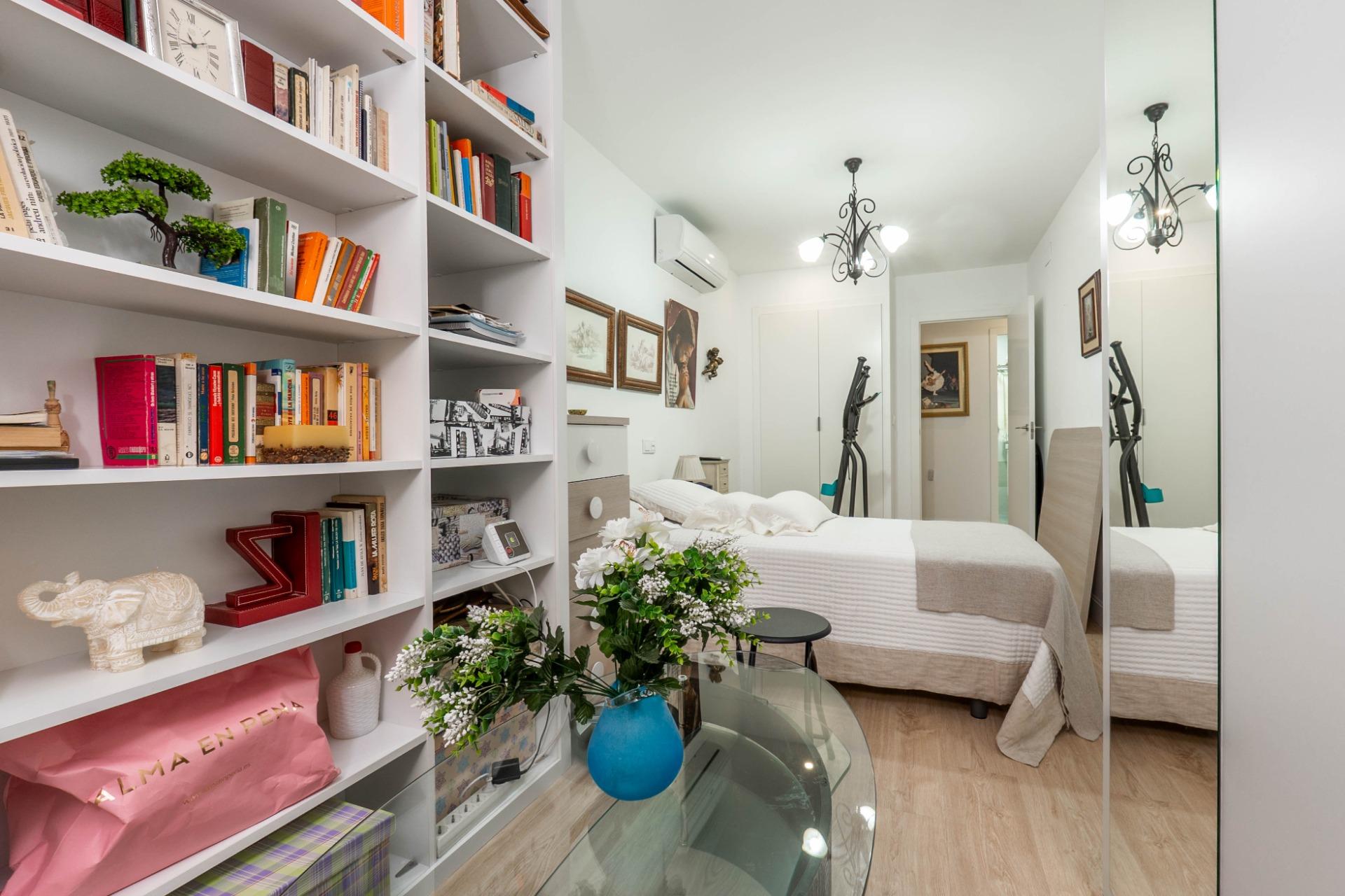 Piso boutique para entrar a vivir de 3 dormitorios y 2 baños - foto 18