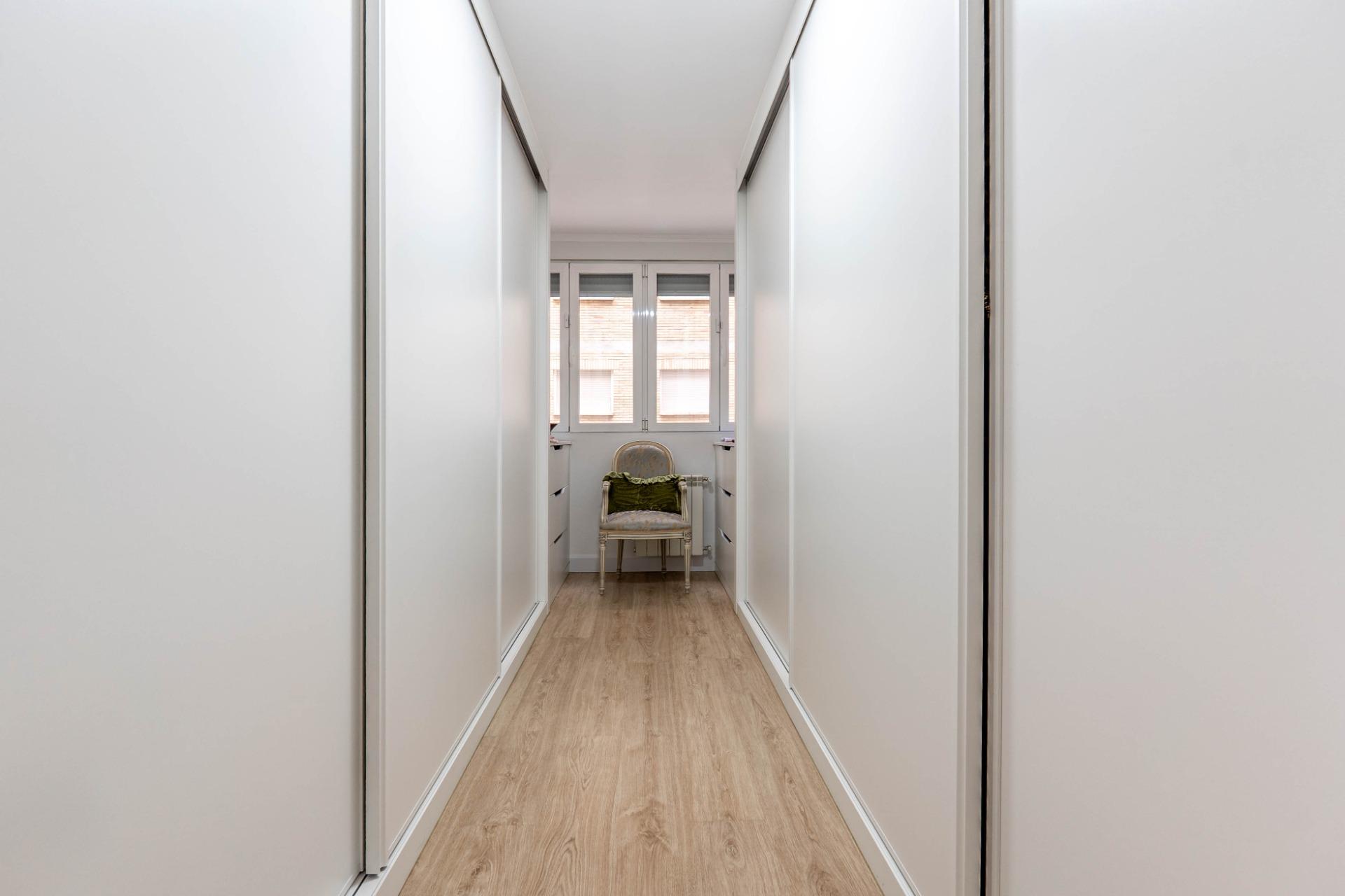 Piso boutique para entrar a vivir de 3 dormitorios y 2 baños - foto 28