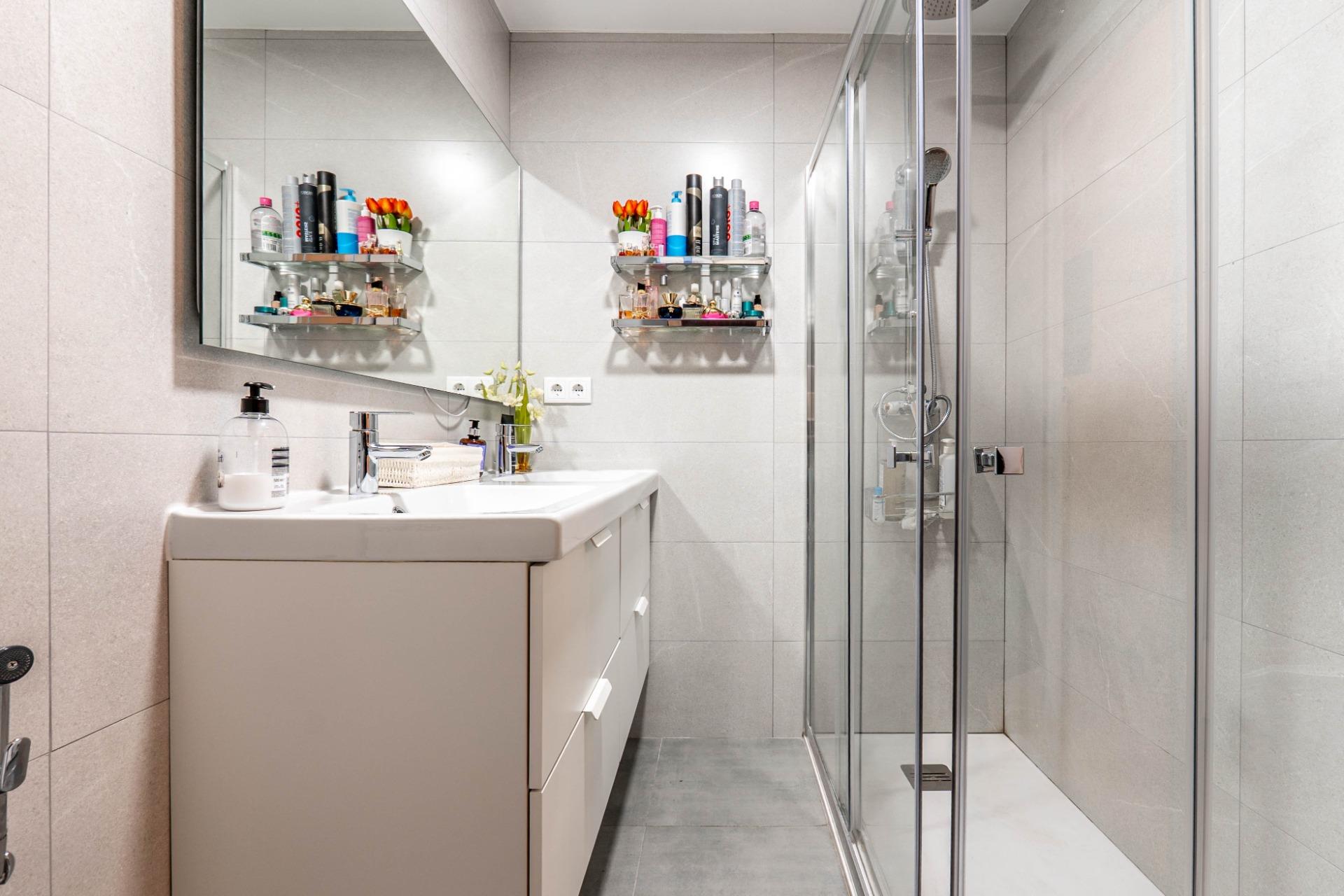 Piso boutique para entrar a vivir de 3 dormitorios y 2 baños - foto 38