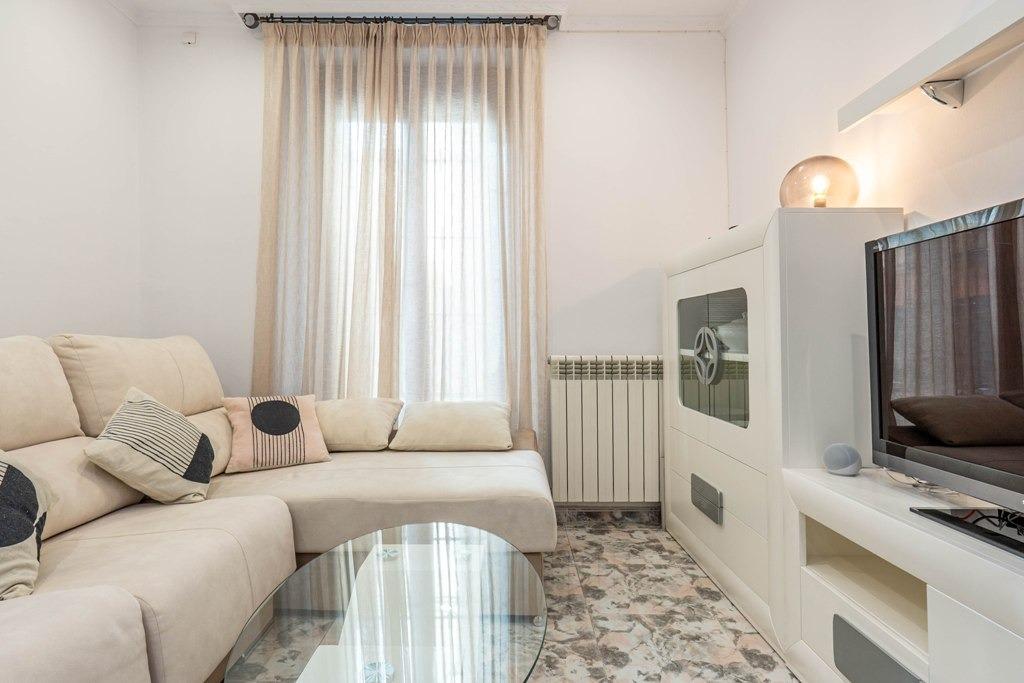 Piso reformado, con 3 dormitorios y 1 baño en pleno centro d - foto 30
