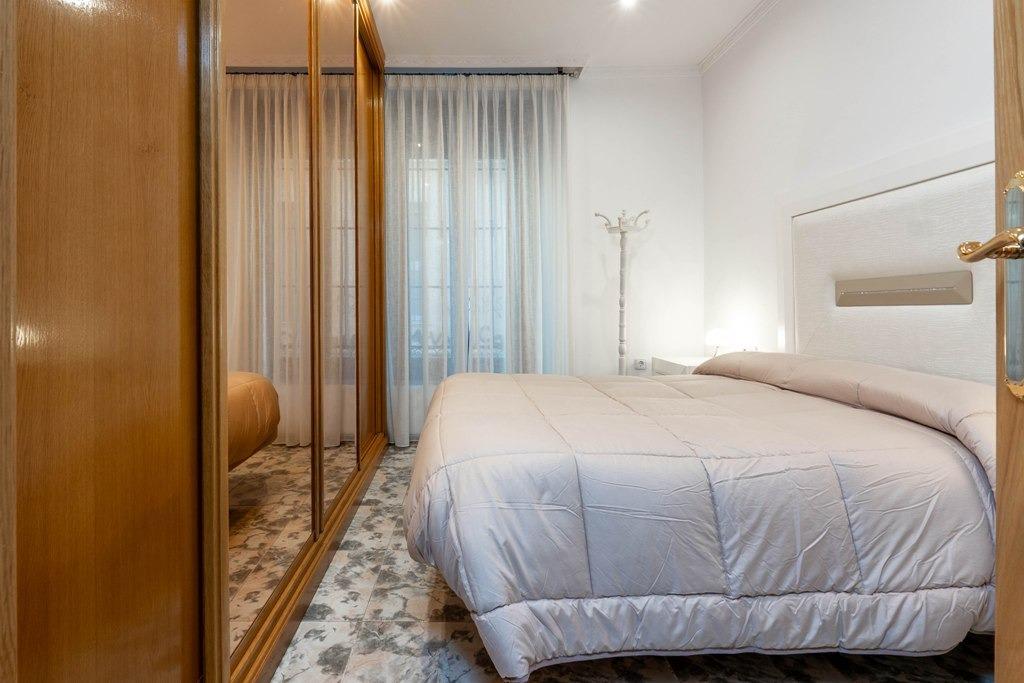 Piso reformado, con 3 dormitorios y 1 baño en pleno centro d - foto 6